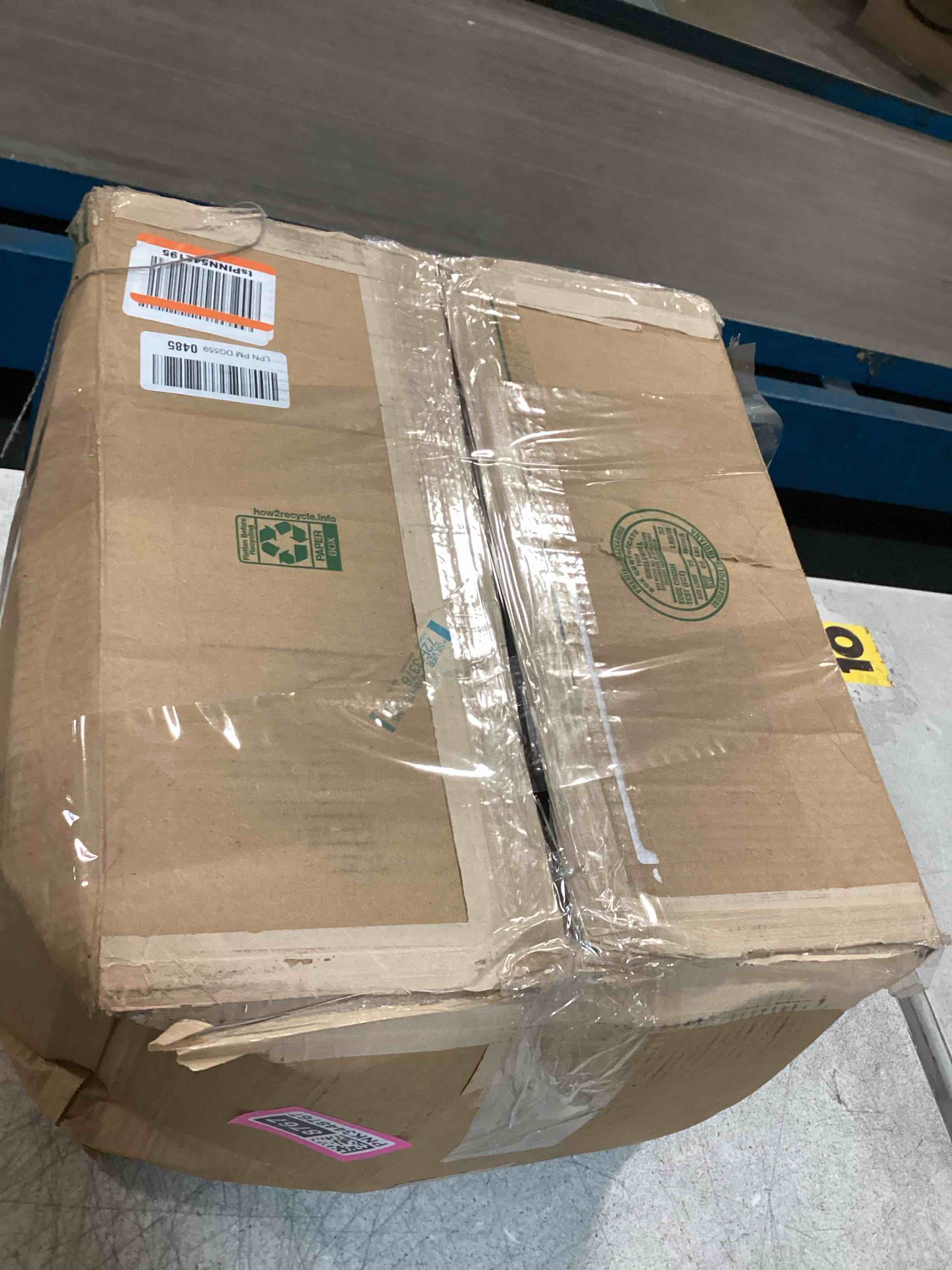 https://s3.amazonaws.com/lotting-images-prod/bidfta/PNK3448767_1746534054005.jpeg