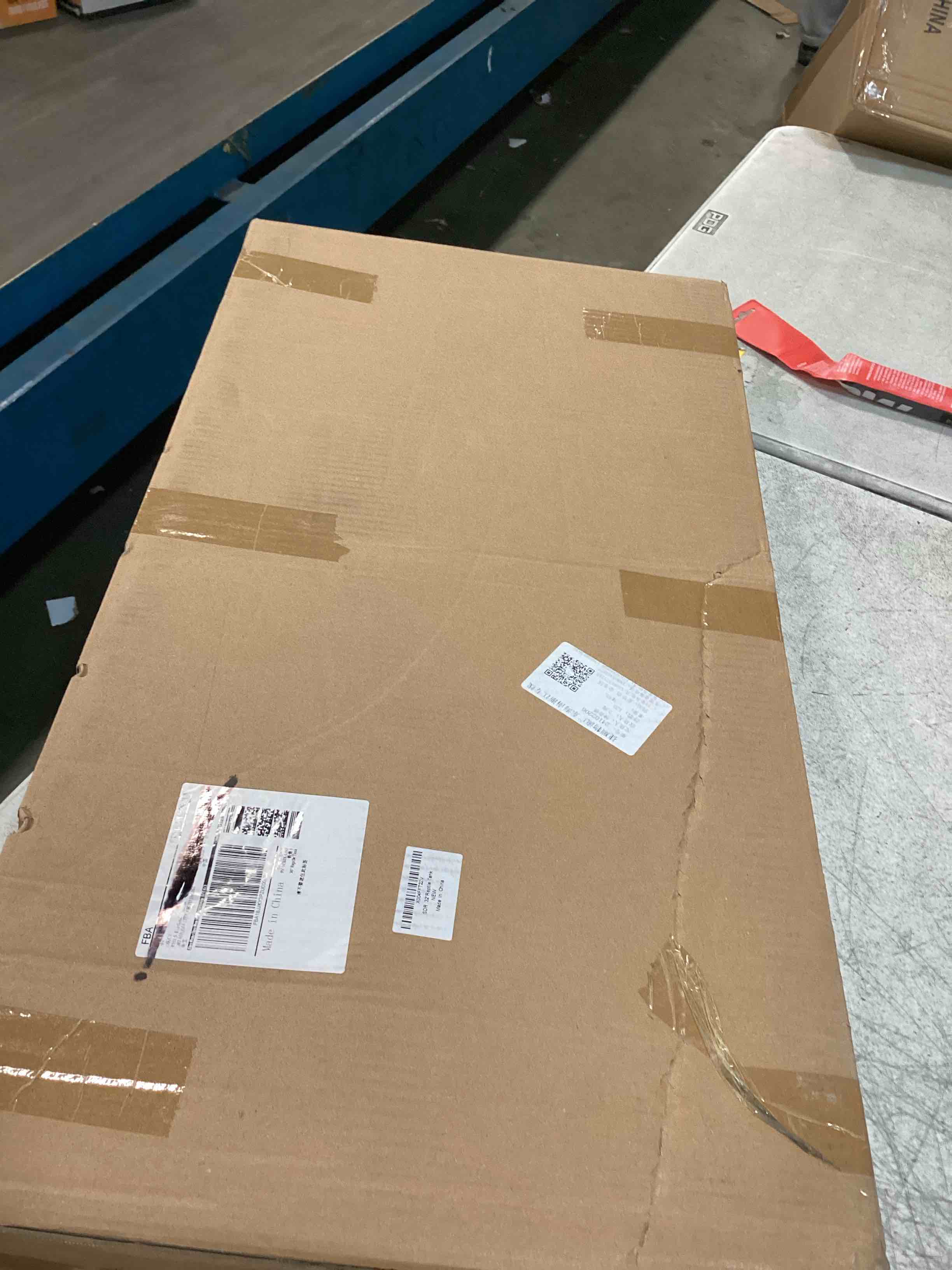 https://s3.amazonaws.com/lotting-images-prod/bidfta/PNK3449097_1746561495621.jpeg