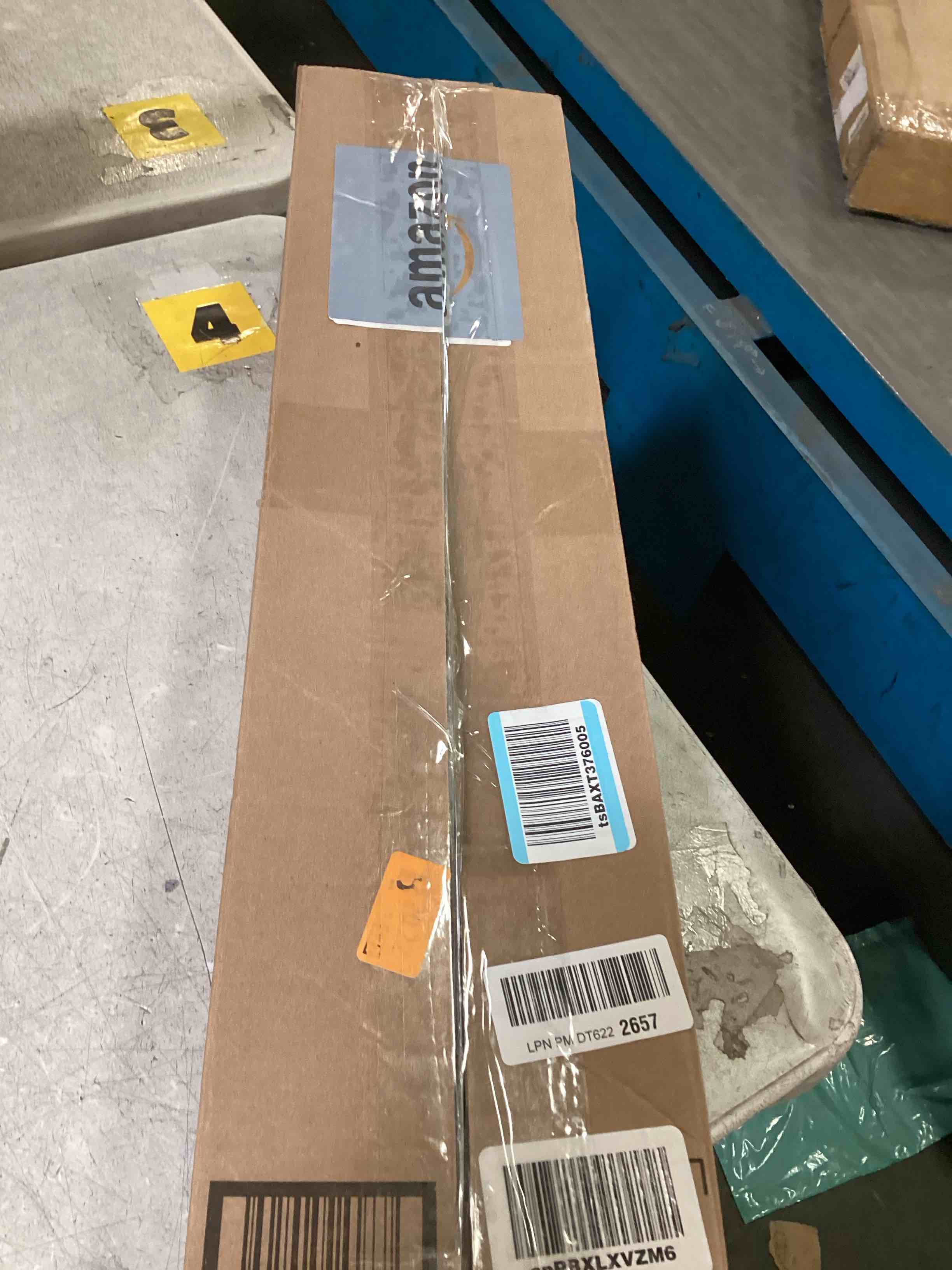 https://s3.amazonaws.com/lotting-images-prod/bidfta/PNK3449336_1746641697983.jpeg