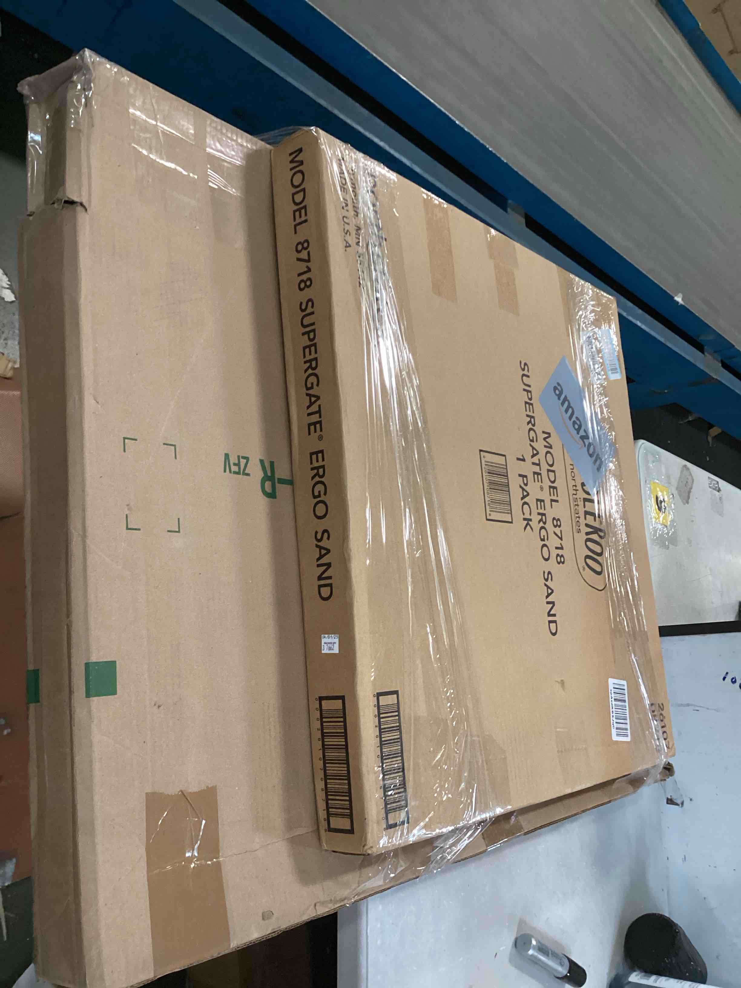 https://s3.amazonaws.com/lotting-images-prod/bidfta/PNK3449678_1746732393995.jpeg