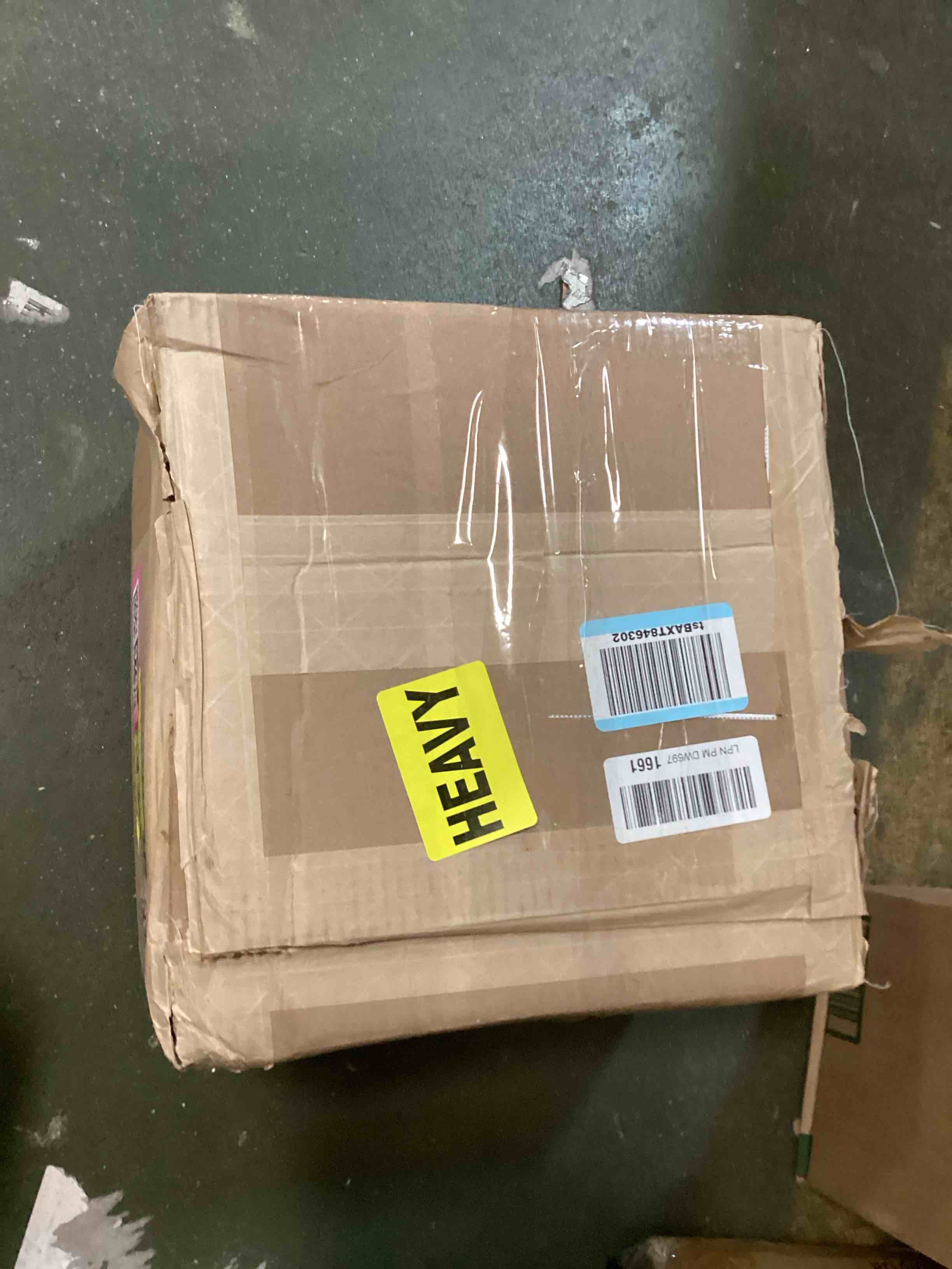 https://s3.amazonaws.com/lotting-images-prod/bidfta/PNK3449798_1746801899837.jpeg