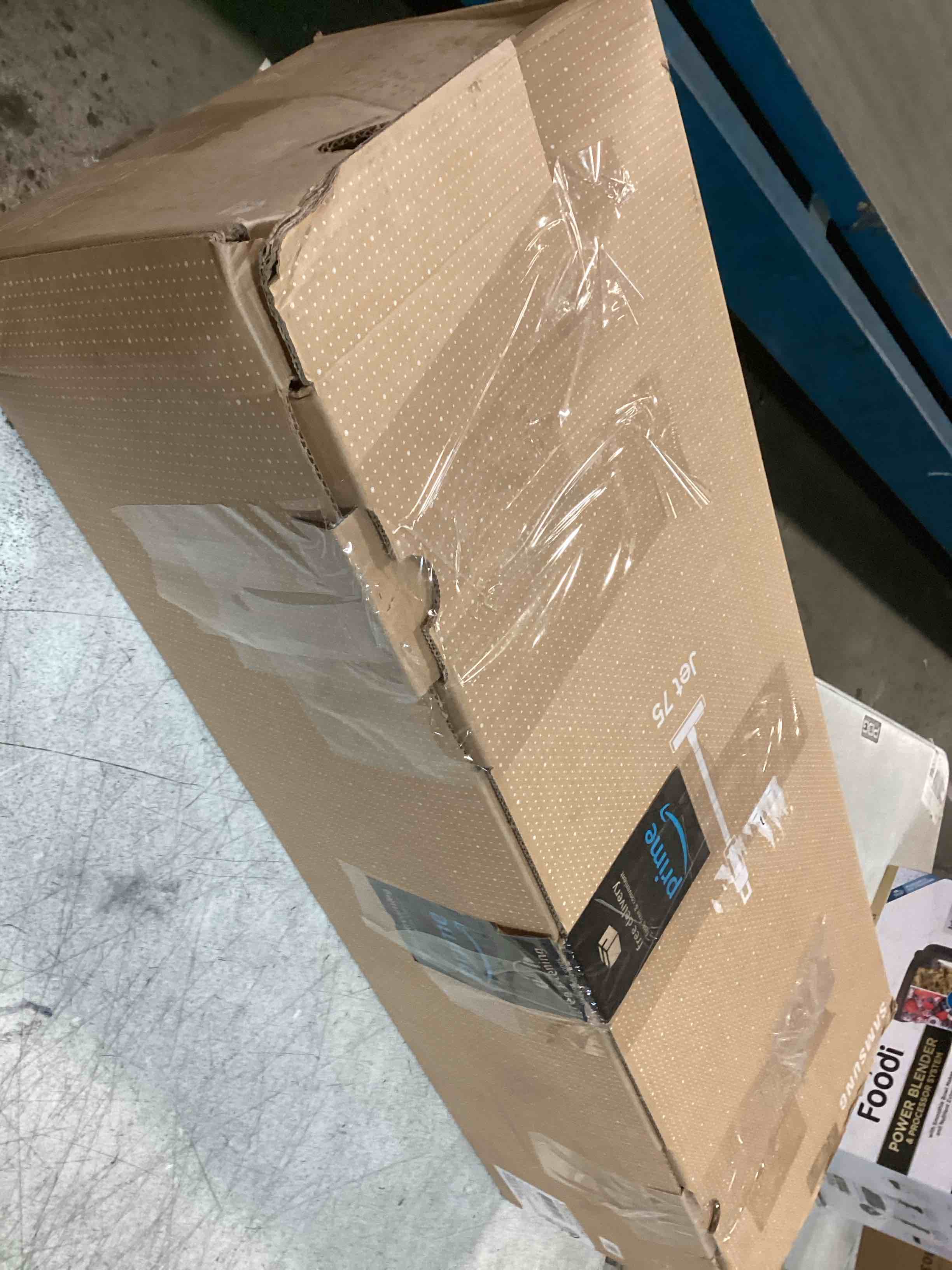 https://s3.amazonaws.com/lotting-images-prod/bidfta/PNK3450905_1747248171524.jpeg