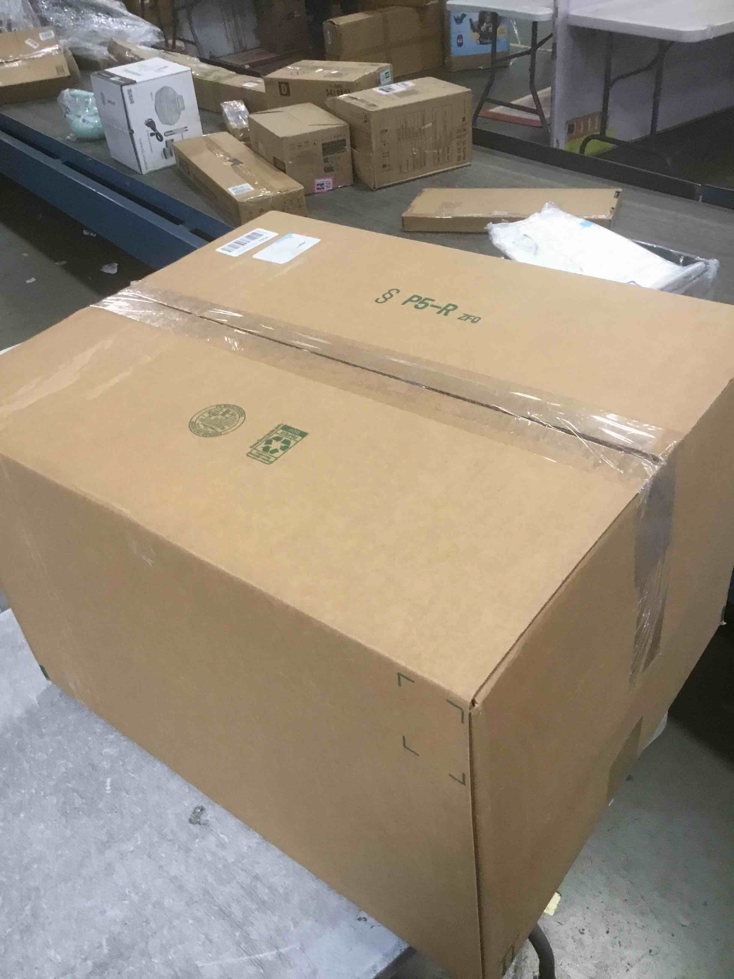 https://s3.amazonaws.com/lotting-images-prod/bidfta/PNK3451304_1749306732520.jpeg