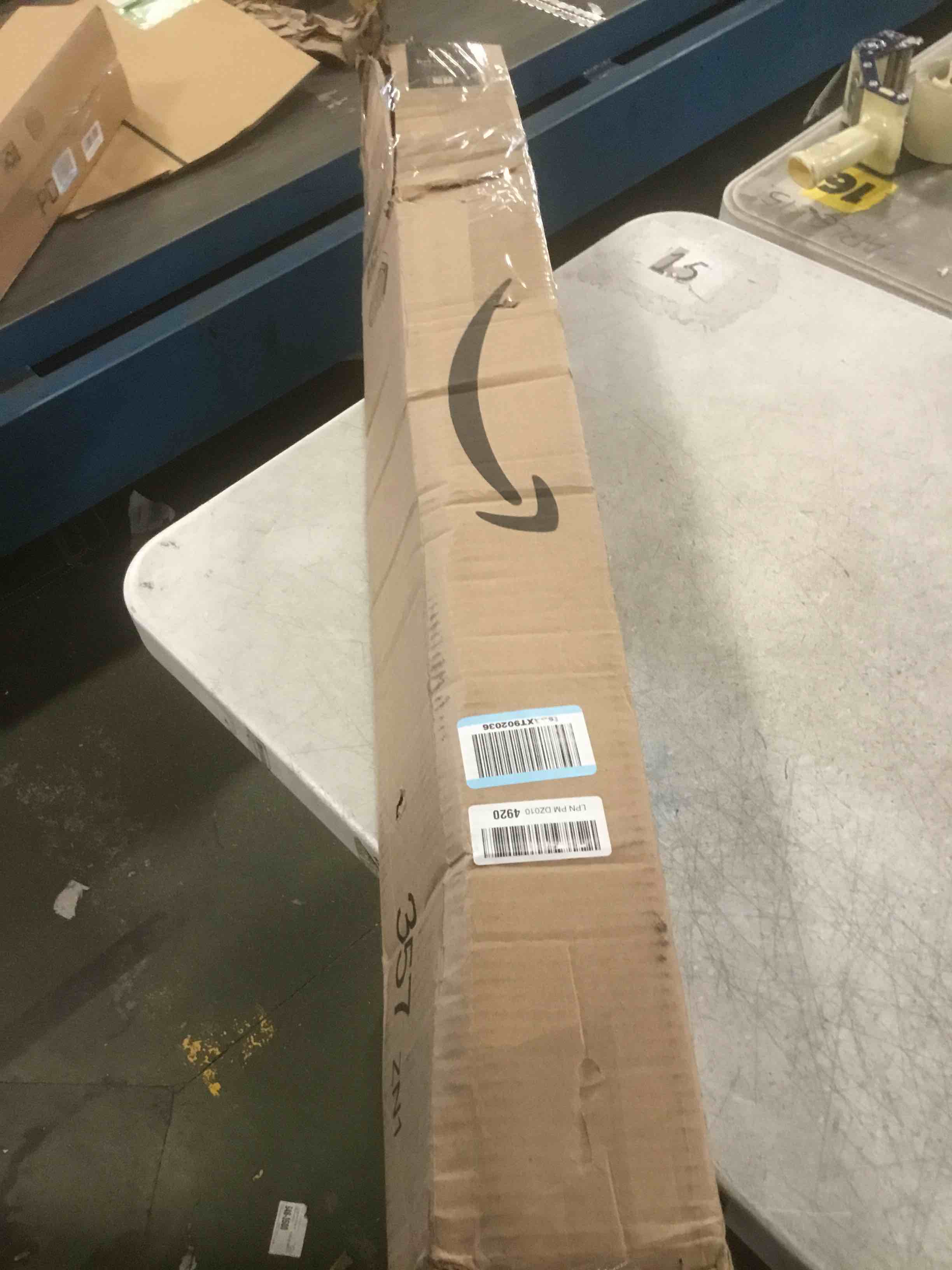 https://s3.amazonaws.com/lotting-images-prod/bidfta/PNK3451426_1749560091716.jpeg