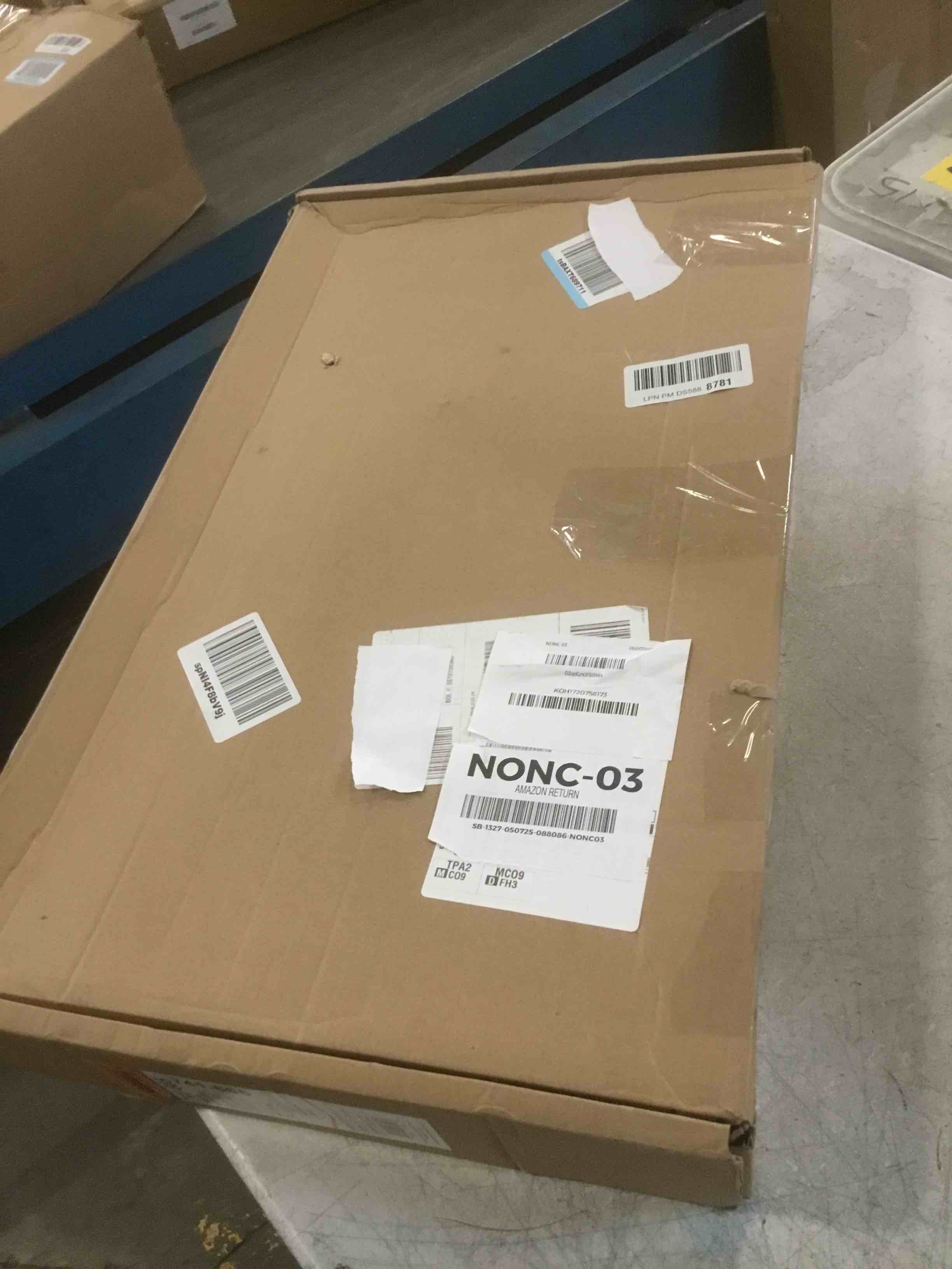 https://s3.amazonaws.com/lotting-images-prod/bidfta/PNK3451537_1749577058034.jpeg