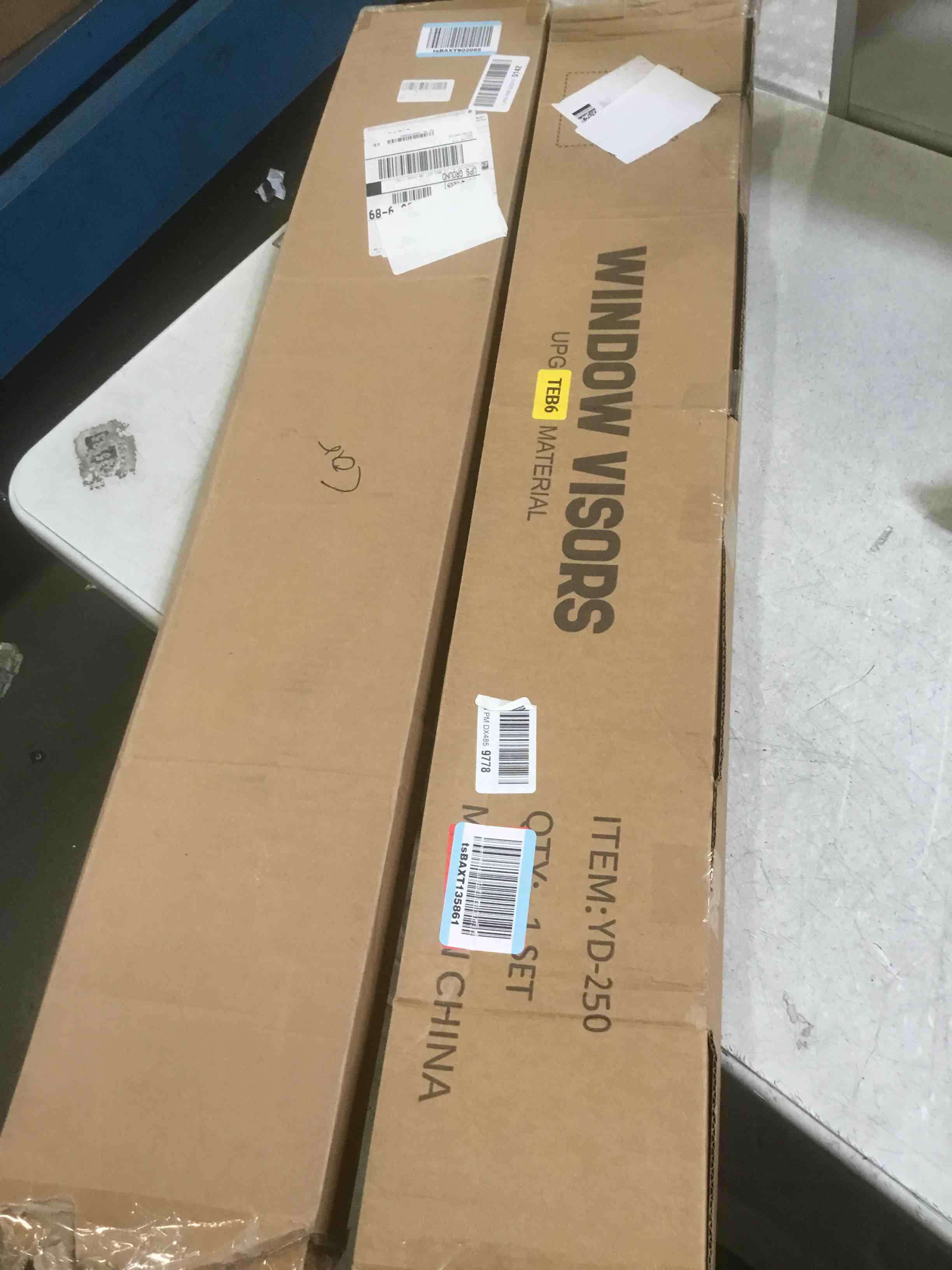 https://s3.amazonaws.com/lotting-images-prod/bidfta/PNK3451694_1749653739853.jpeg