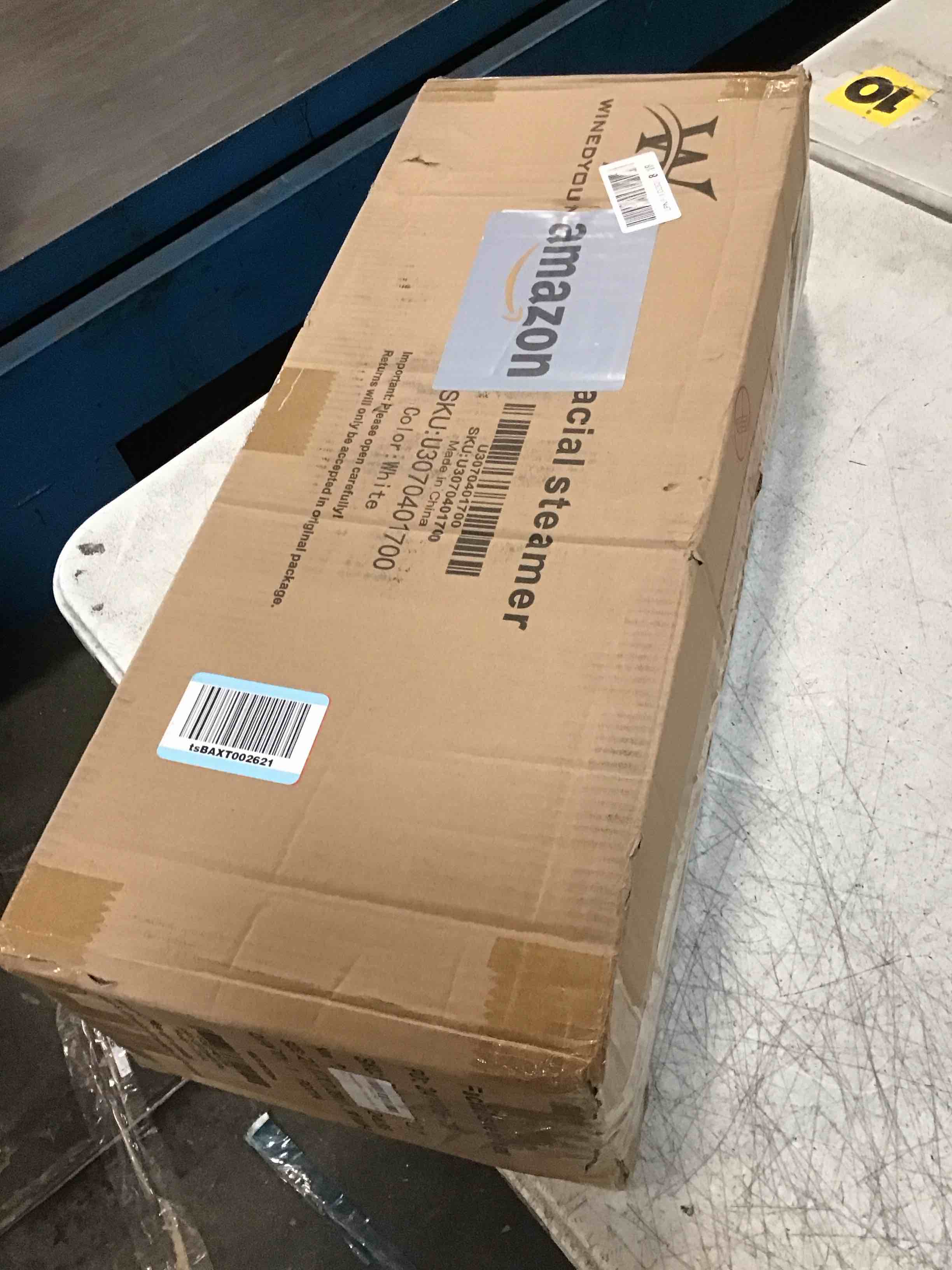 https://s3.amazonaws.com/lotting-images-prod/bidfta/PNK3453294_1750513918297.jpeg