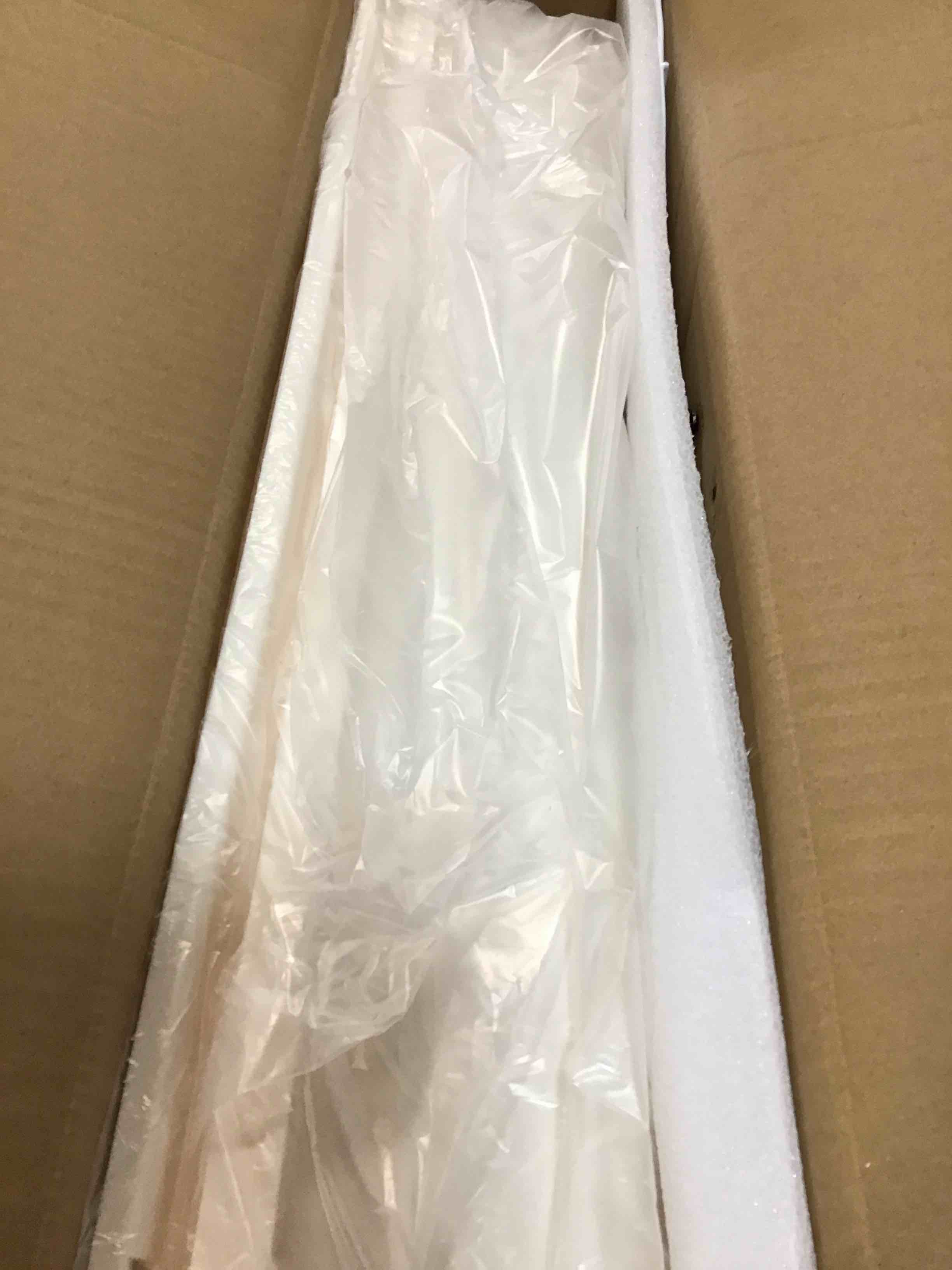 https://s3.amazonaws.com/lotting-images-prod/bidfta/PNK3453331_1750518941672.jpeg