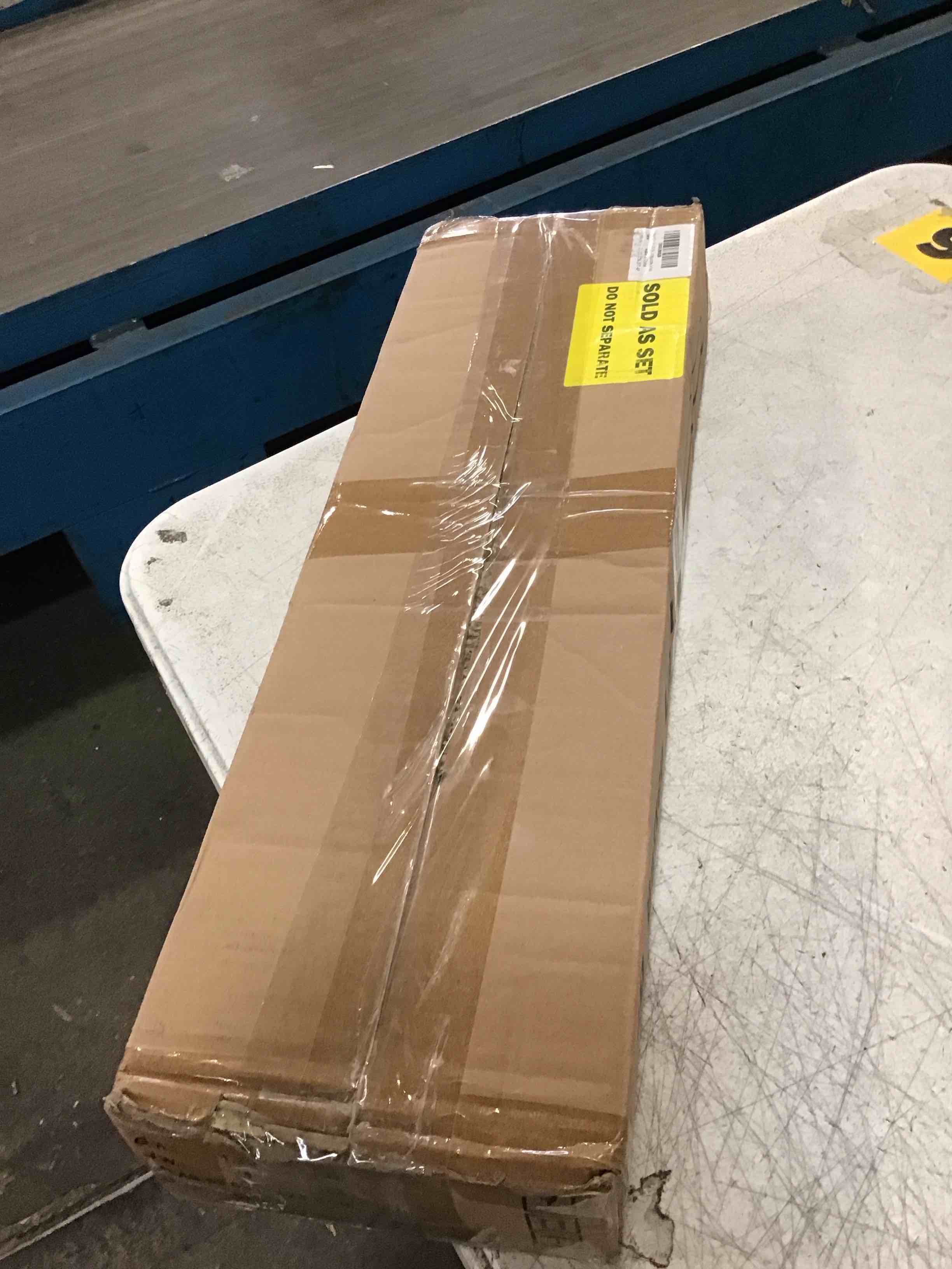 https://s3.amazonaws.com/lotting-images-prod/bidfta/PNK3453389_1750528343922.jpeg