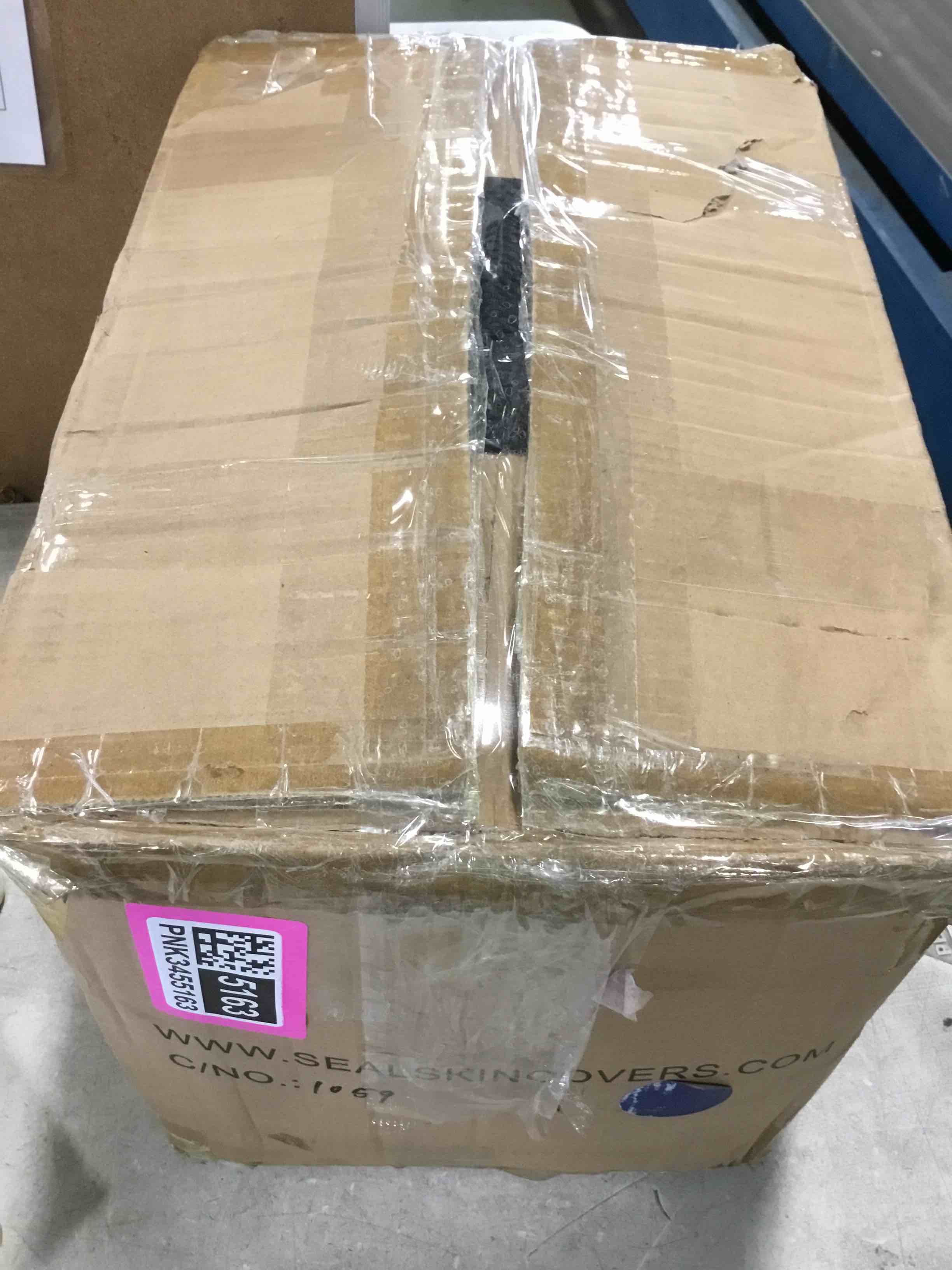 https://s3.amazonaws.com/lotting-images-prod/bidfta/PNK3455163_1746797895393.jpeg