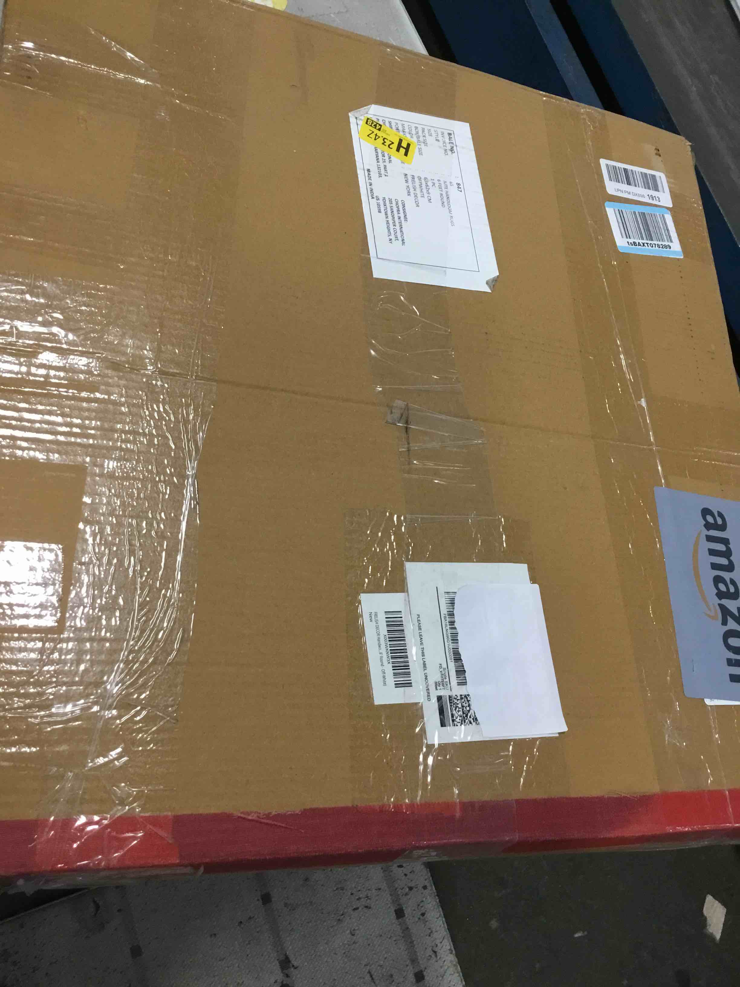 https://s3.amazonaws.com/lotting-images-prod/bidfta/PNK3455303_1746818748093.jpeg
