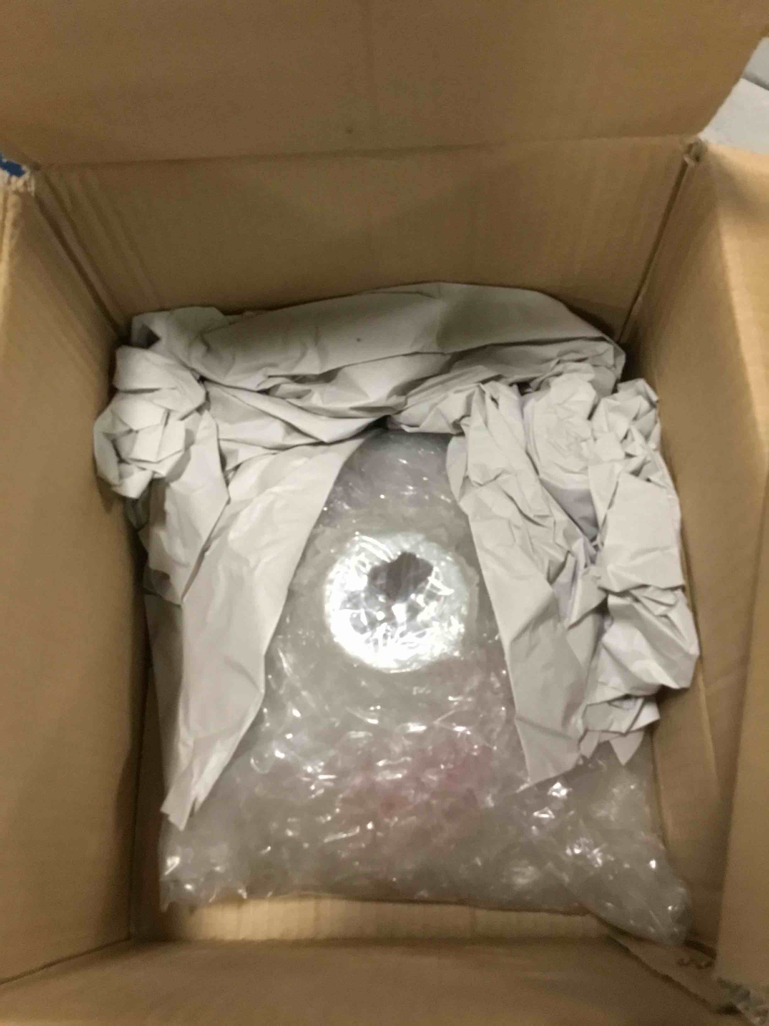 https://s3.amazonaws.com/lotting-images-prod/bidfta/PNK3455400_1747060029502.jpeg