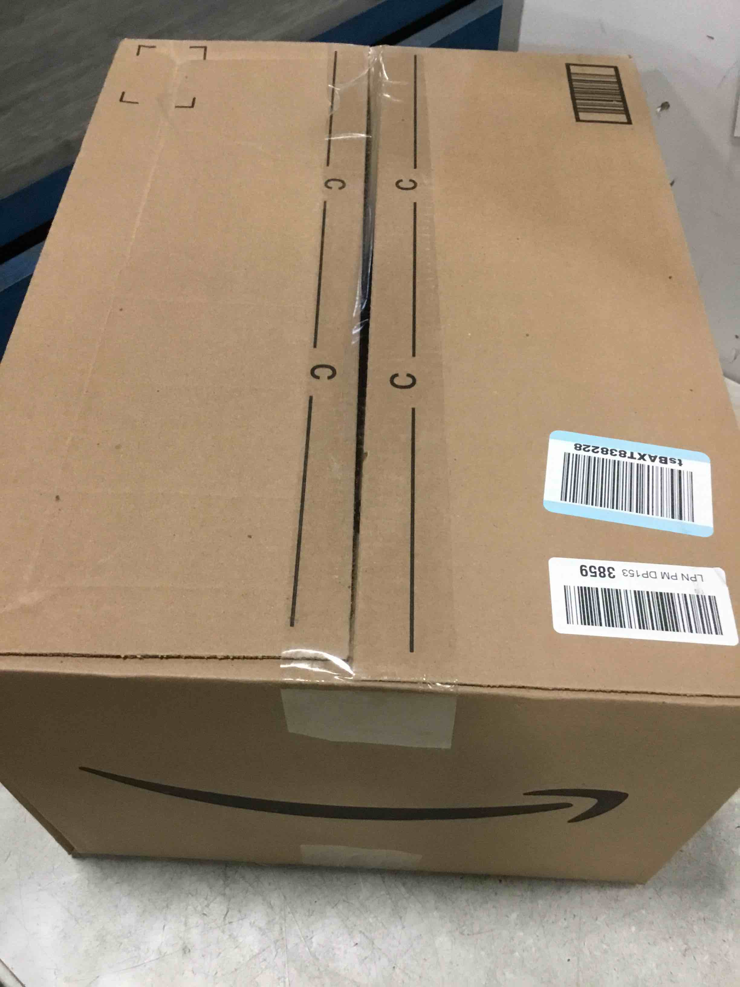 https://s3.amazonaws.com/lotting-images-prod/bidfta/PNK3455531_1747074660011.jpeg