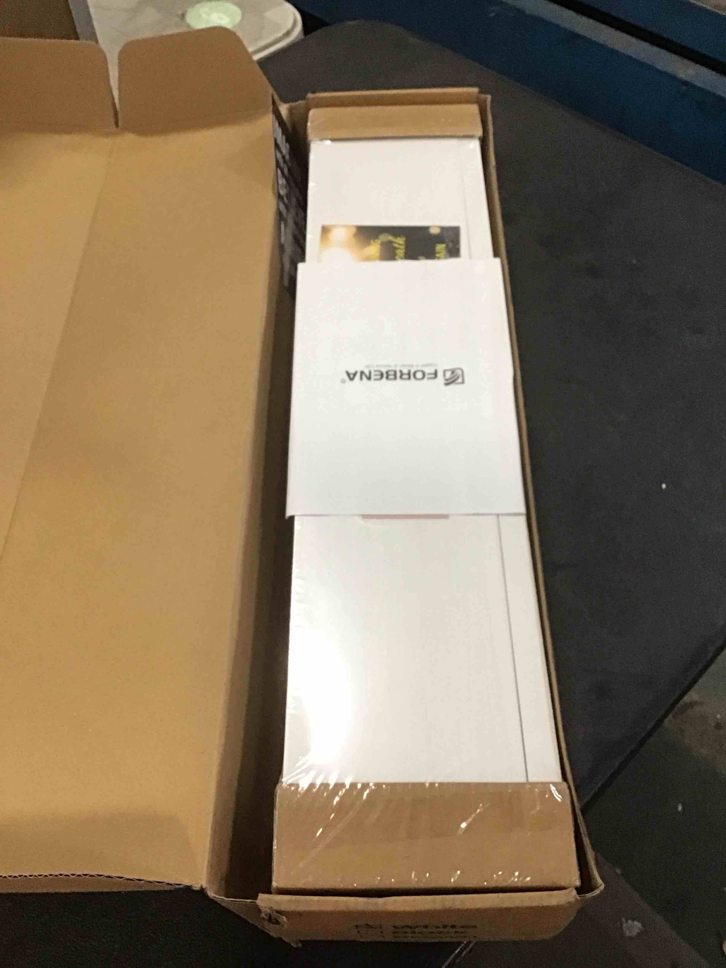 https://s3.amazonaws.com/lotting-images-prod/bidfta/PNK3458335_1746449060261.jpeg