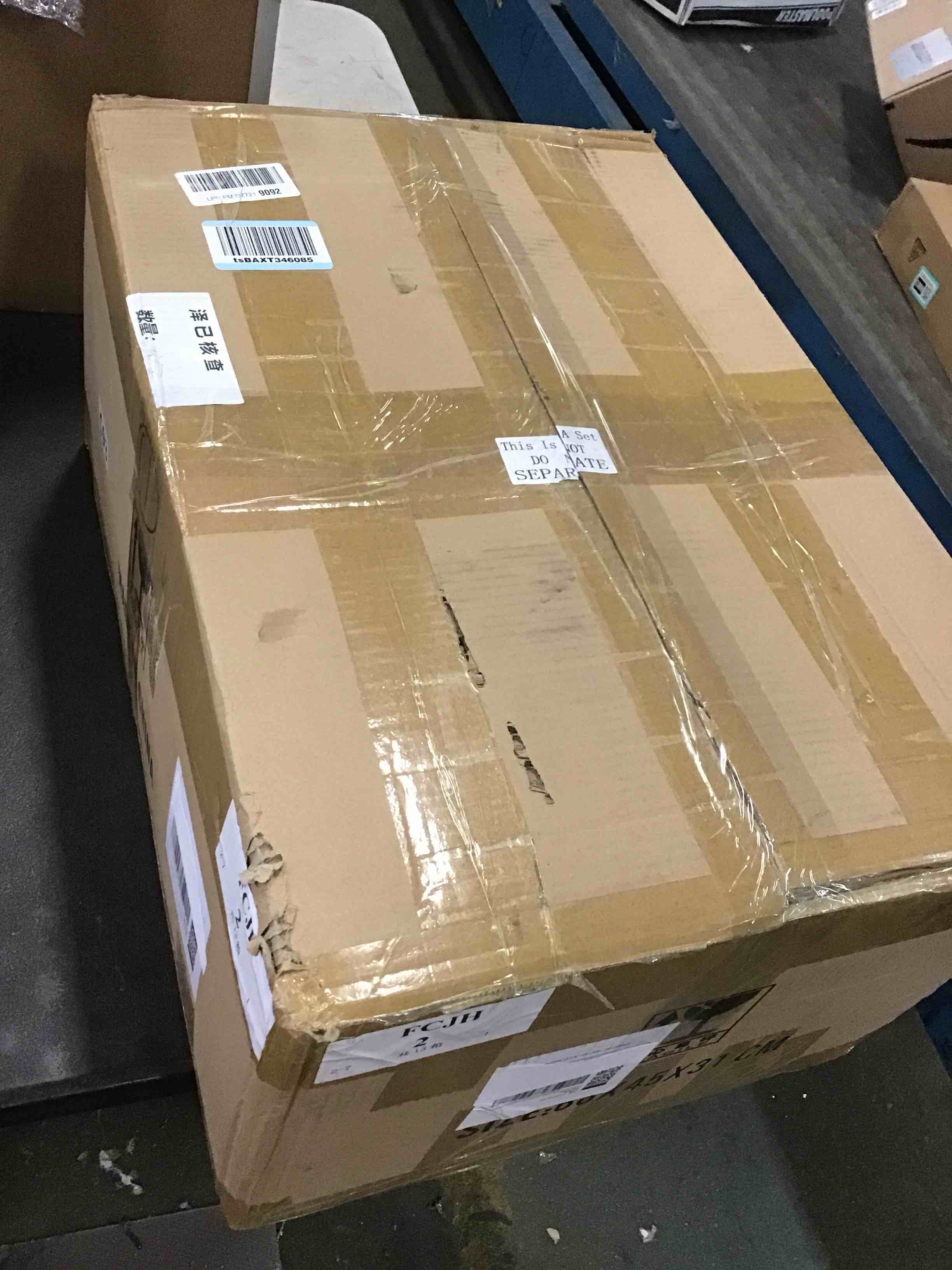 https://s3.amazonaws.com/lotting-images-prod/bidfta/PNK3458364_1746451691485.jpeg
