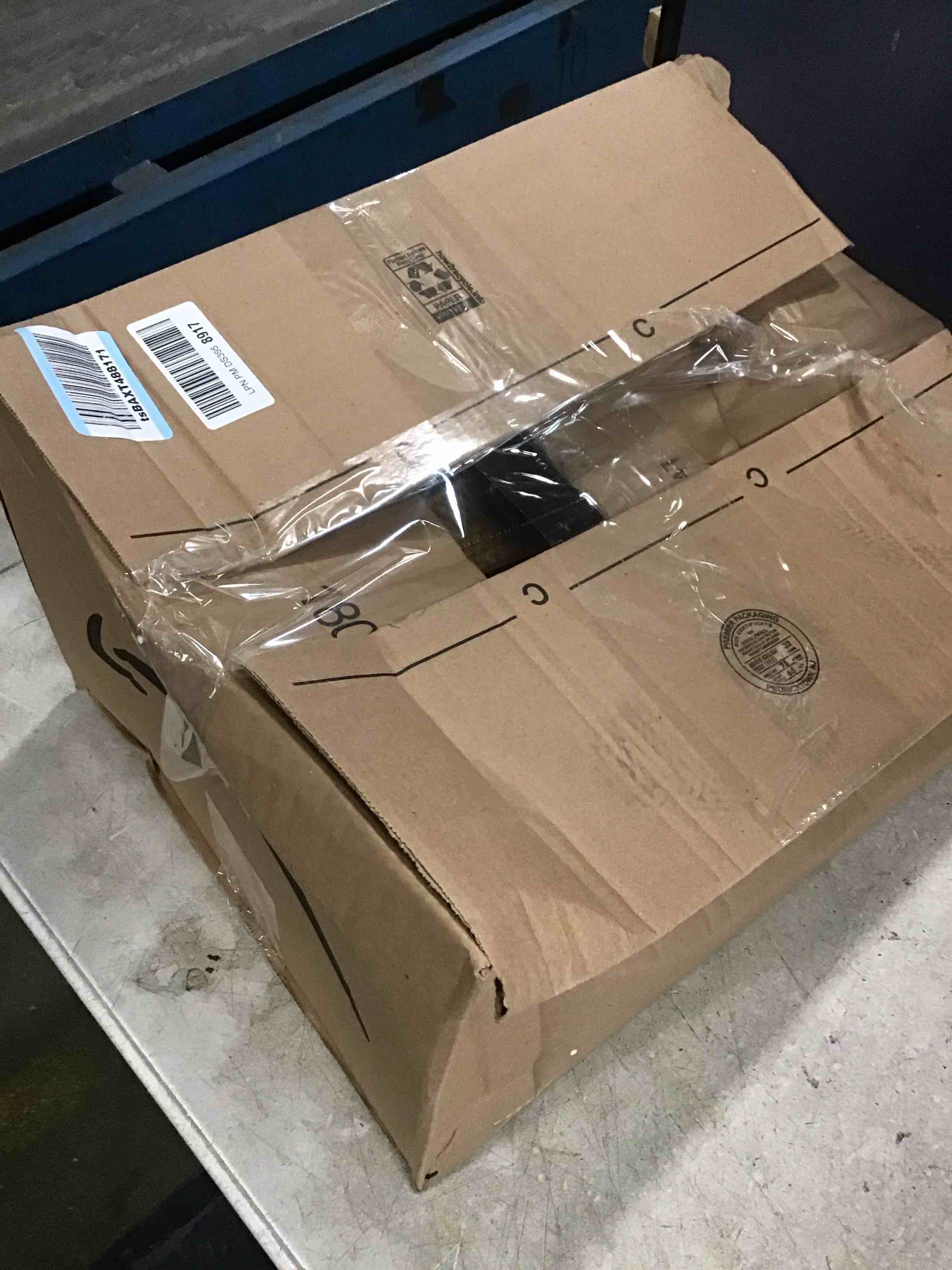 https://s3.amazonaws.com/lotting-images-prod/bidfta/PNK3458597_1746622700758.jpeg