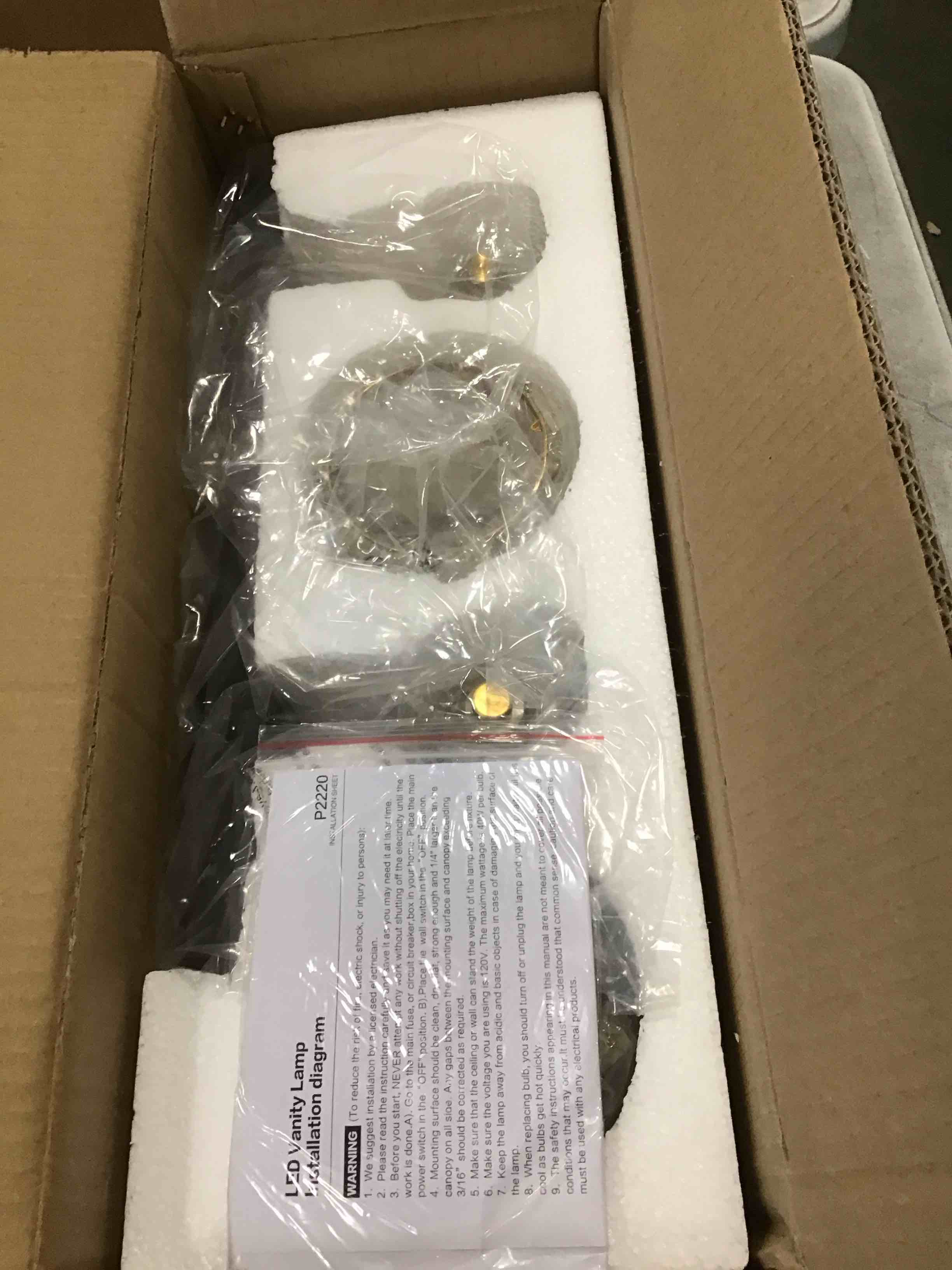 https://s3.amazonaws.com/lotting-images-prod/bidfta/PNK3458739_1746716816474.jpeg
