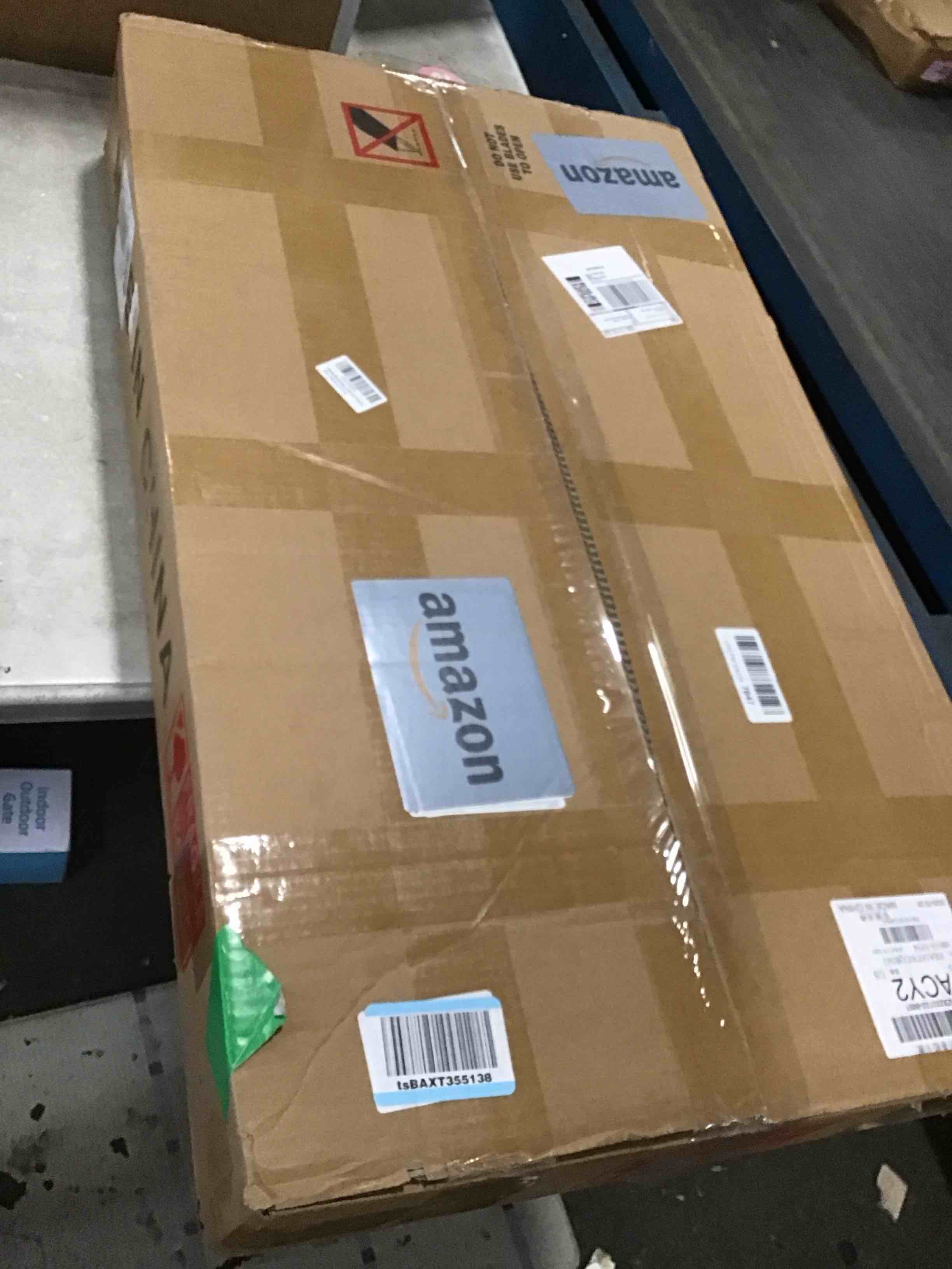 https://s3.amazonaws.com/lotting-images-prod/bidfta/PNK3458785_1746721615968.jpeg