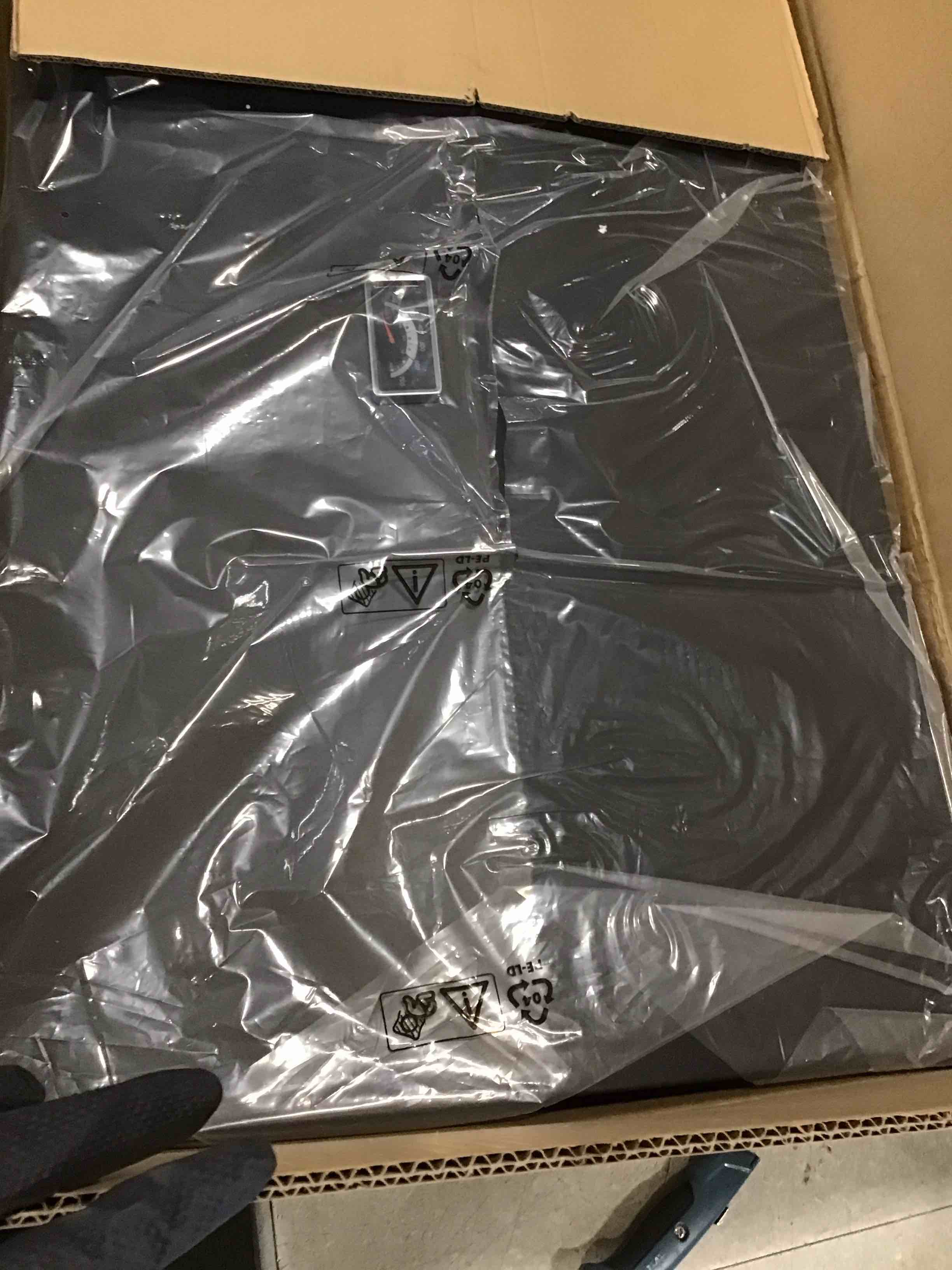 https://s3.amazonaws.com/lotting-images-prod/bidfta/PNK3458904_1746797534094.jpeg