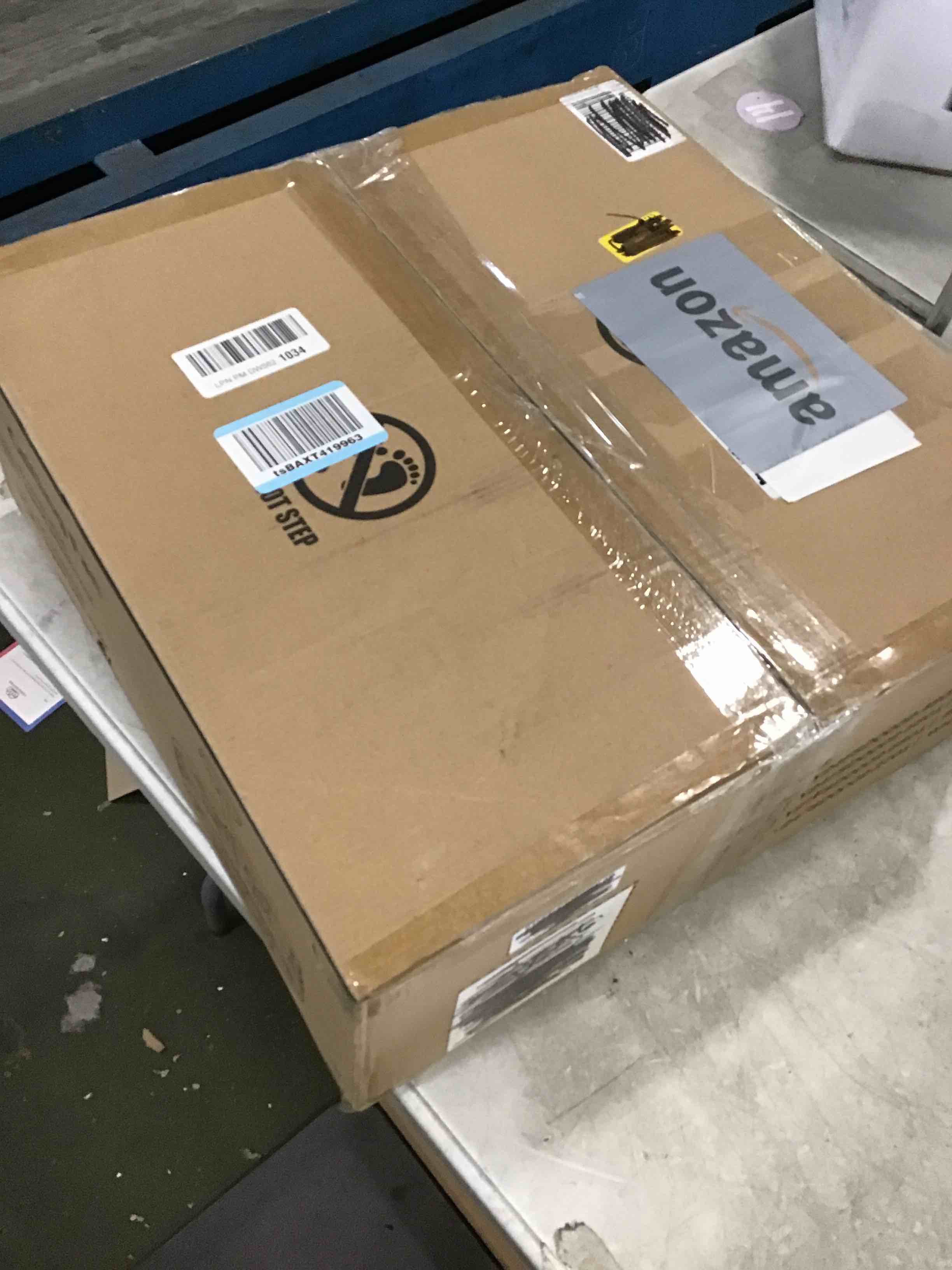 https://s3.amazonaws.com/lotting-images-prod/bidfta/PNK3459432_1747164156608.jpeg