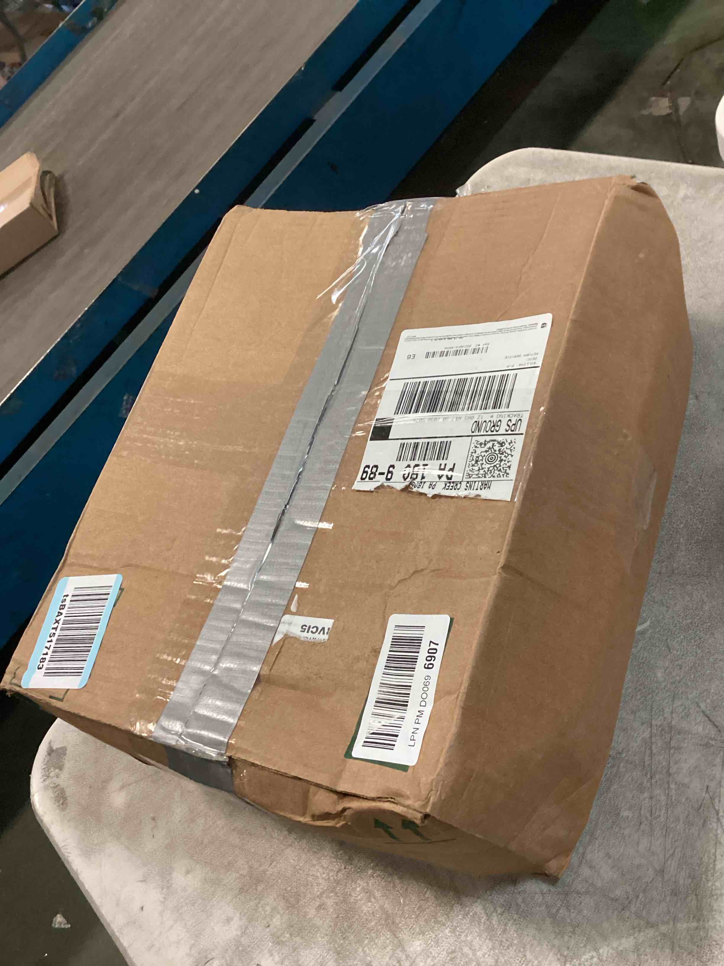 https://s3.amazonaws.com/lotting-images-prod/bidfta/PNK3460567_1745846006380.jpeg