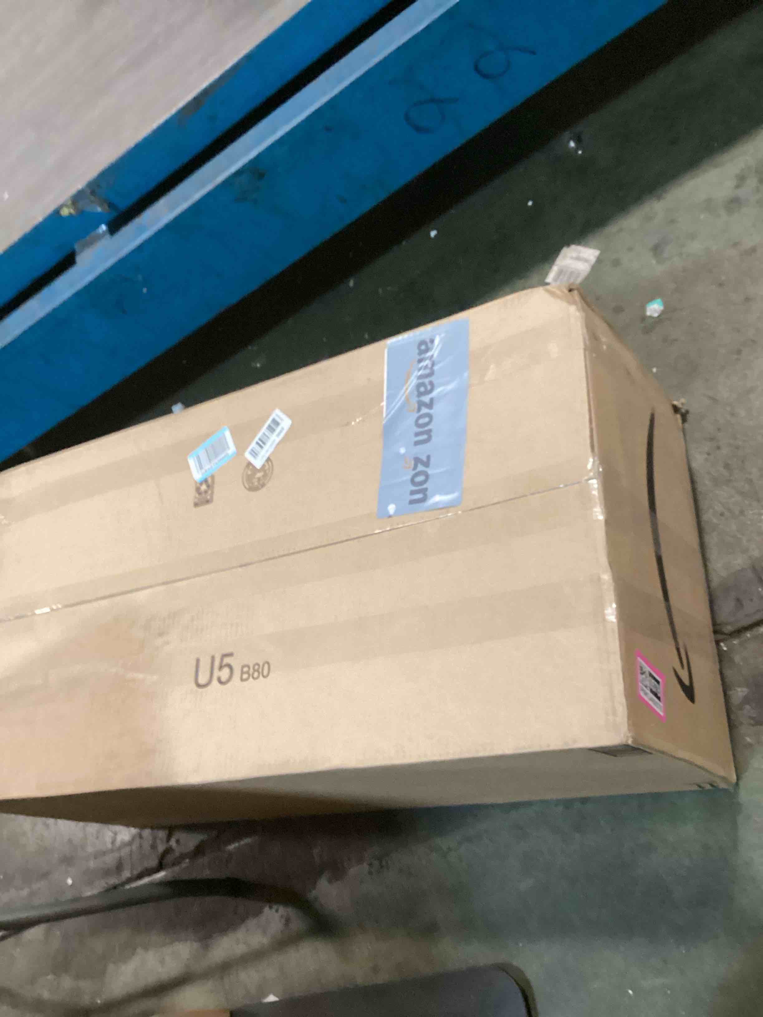 https://s3.amazonaws.com/lotting-images-prod/bidfta/PNK3460578_1746102054469.jpeg