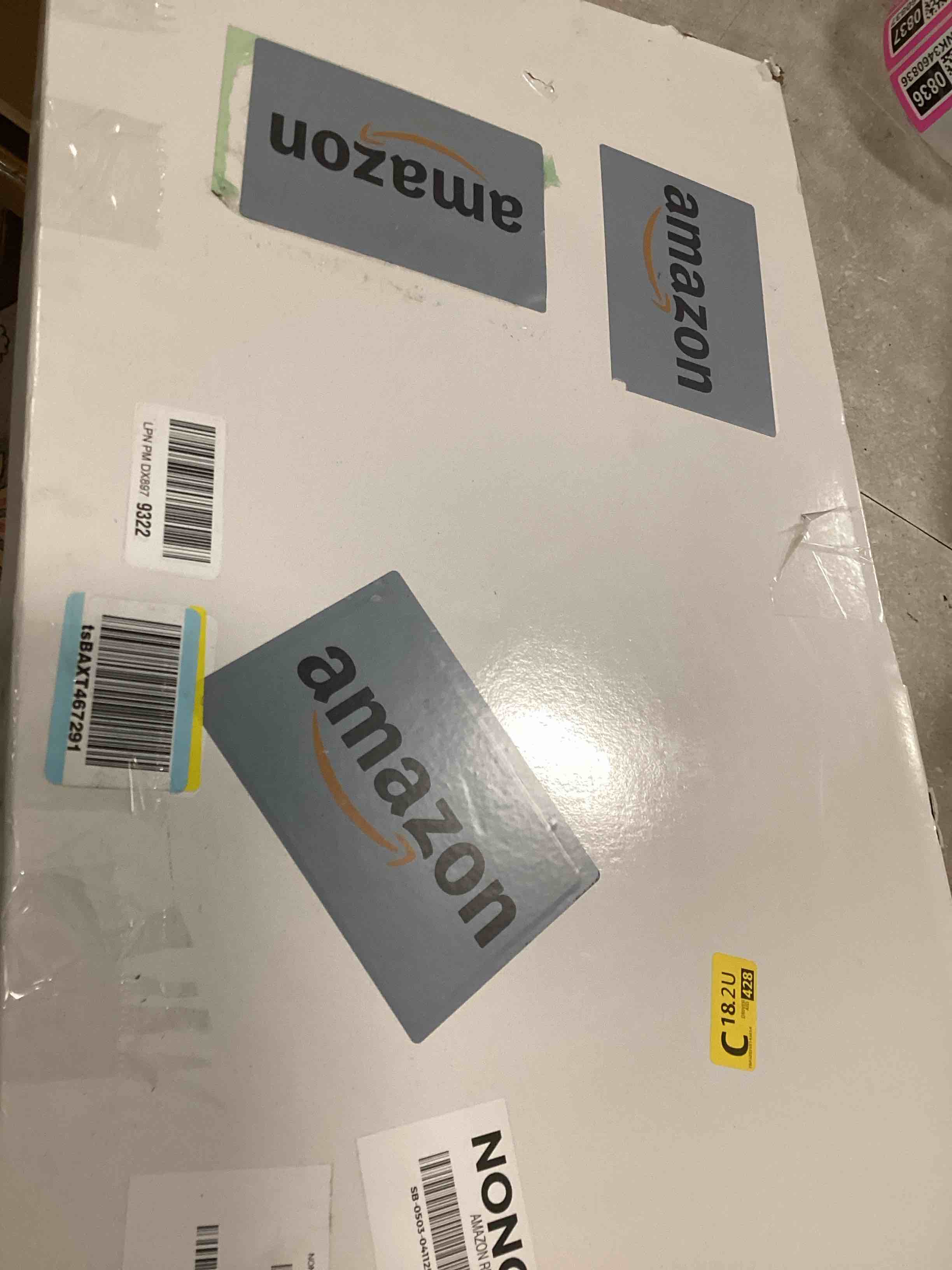 https://s3.amazonaws.com/lotting-images-prod/bidfta/PNK3460835_1746818647010.jpeg