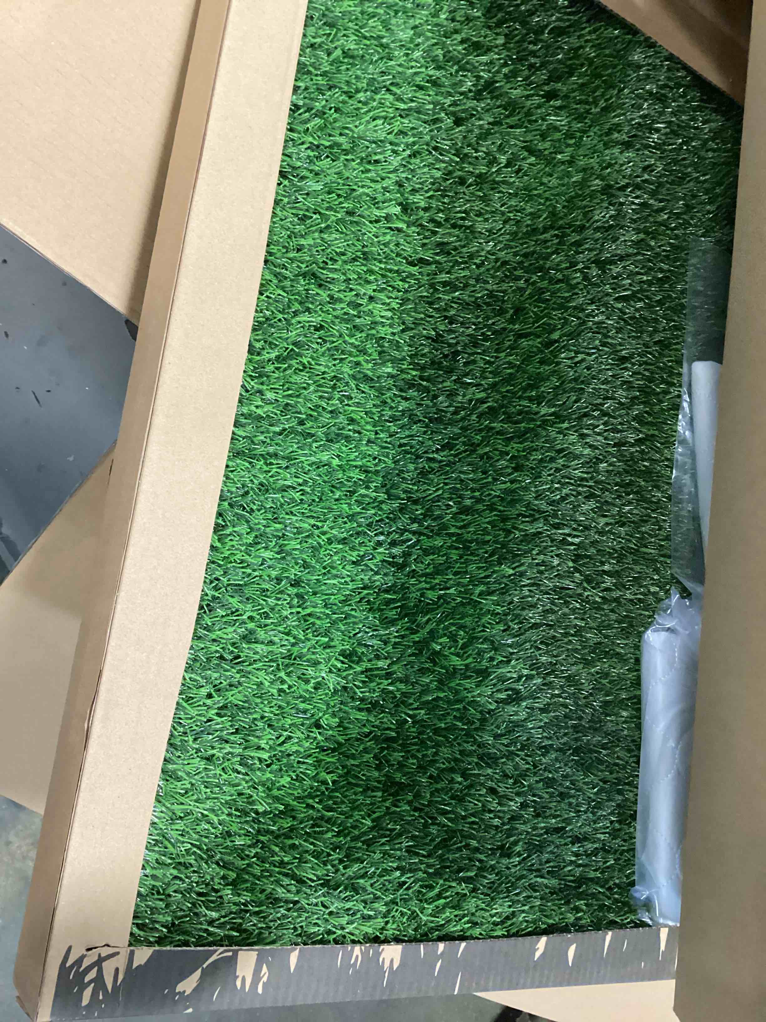 https://s3.amazonaws.com/lotting-images-prod/bidfta/PNK3467267_1746469575967.jpeg