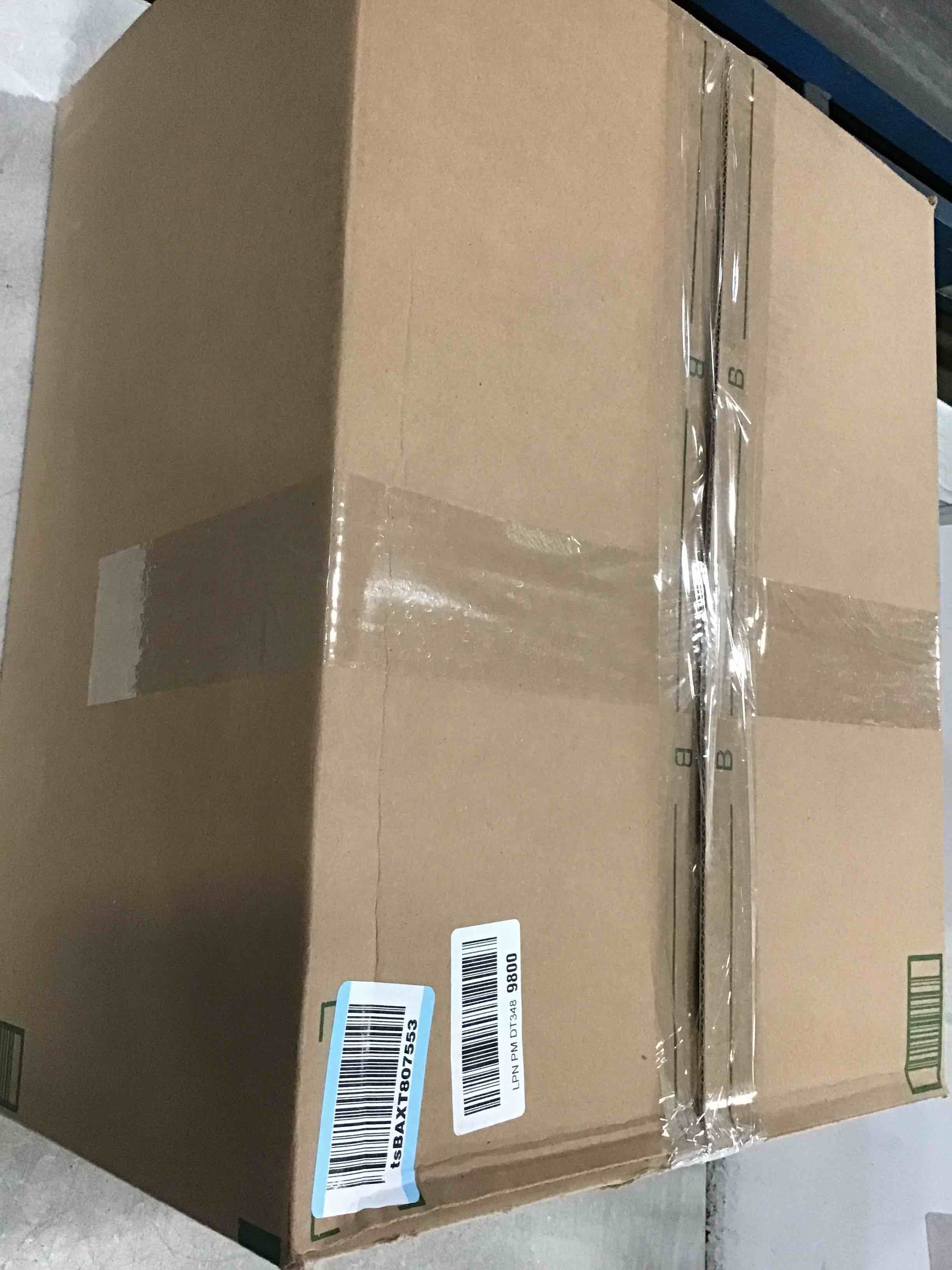 https://s3.amazonaws.com/lotting-images-prod/bidfta/PNK3467669_1746640812008.jpeg