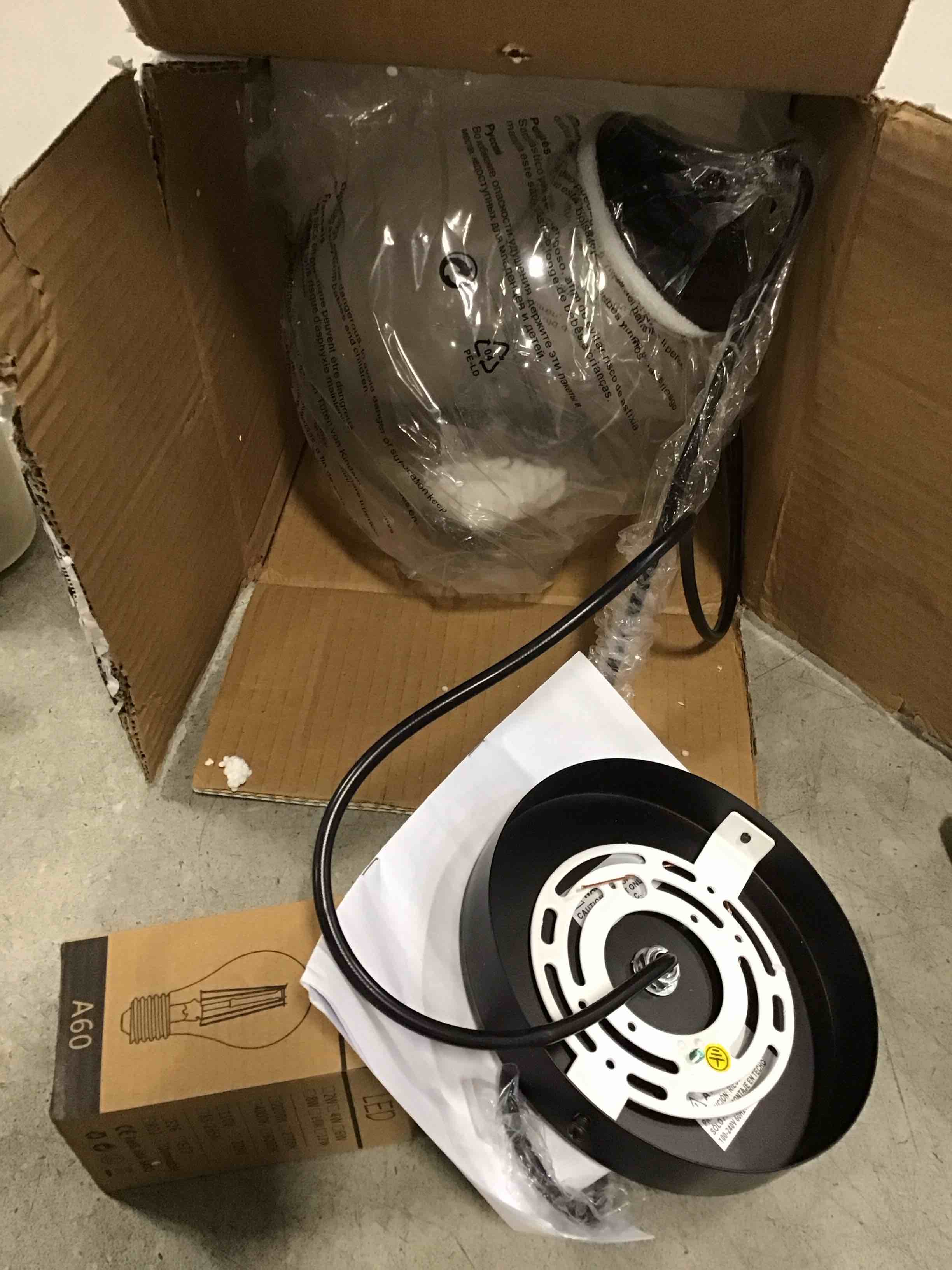 https://s3.amazonaws.com/lotting-images-prod/bidfta/PNK3468267_1747054770989.jpeg