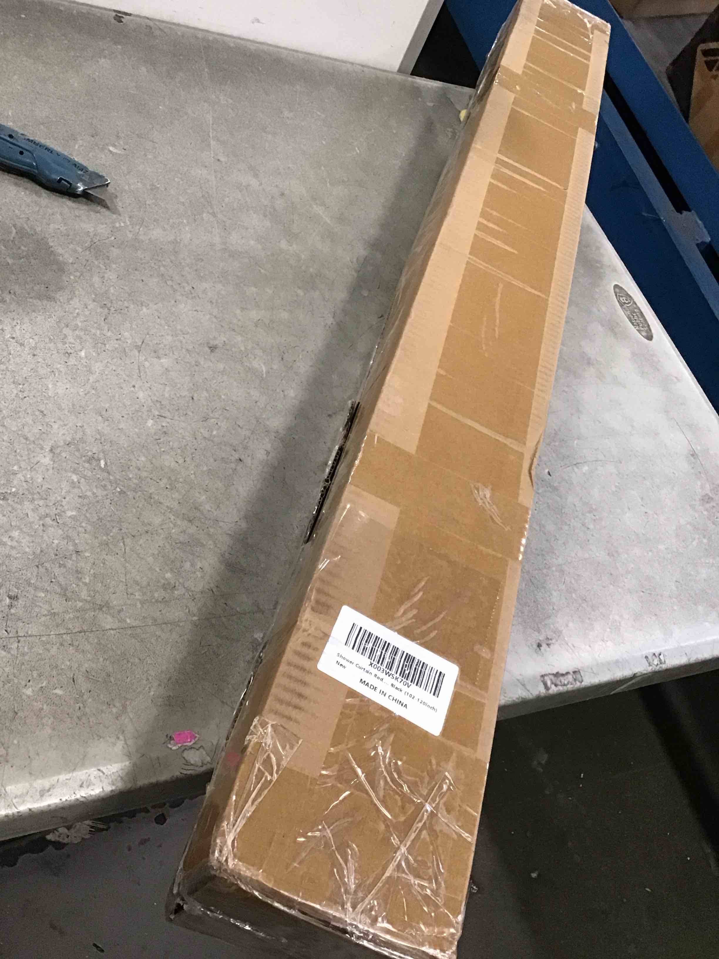 https://s3.amazonaws.com/lotting-images-prod/bidfta/PNK3468313_1747060927178.jpeg