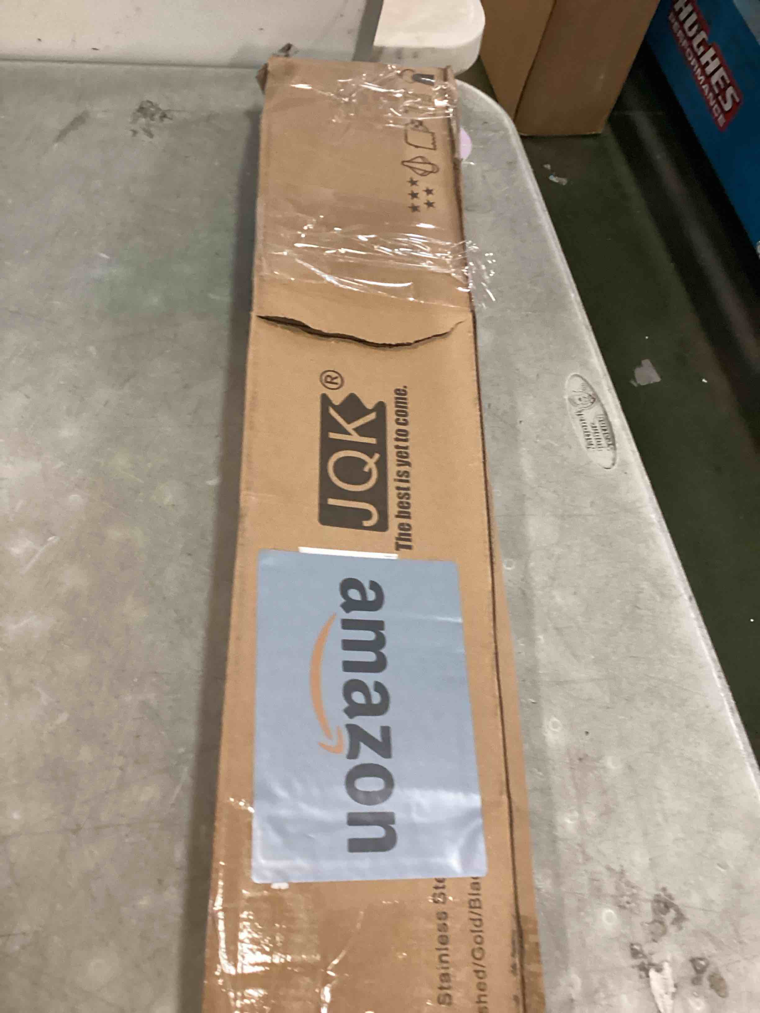 https://s3.amazonaws.com/lotting-images-prod/bidfta/PNK3469522_1746019899920.jpeg