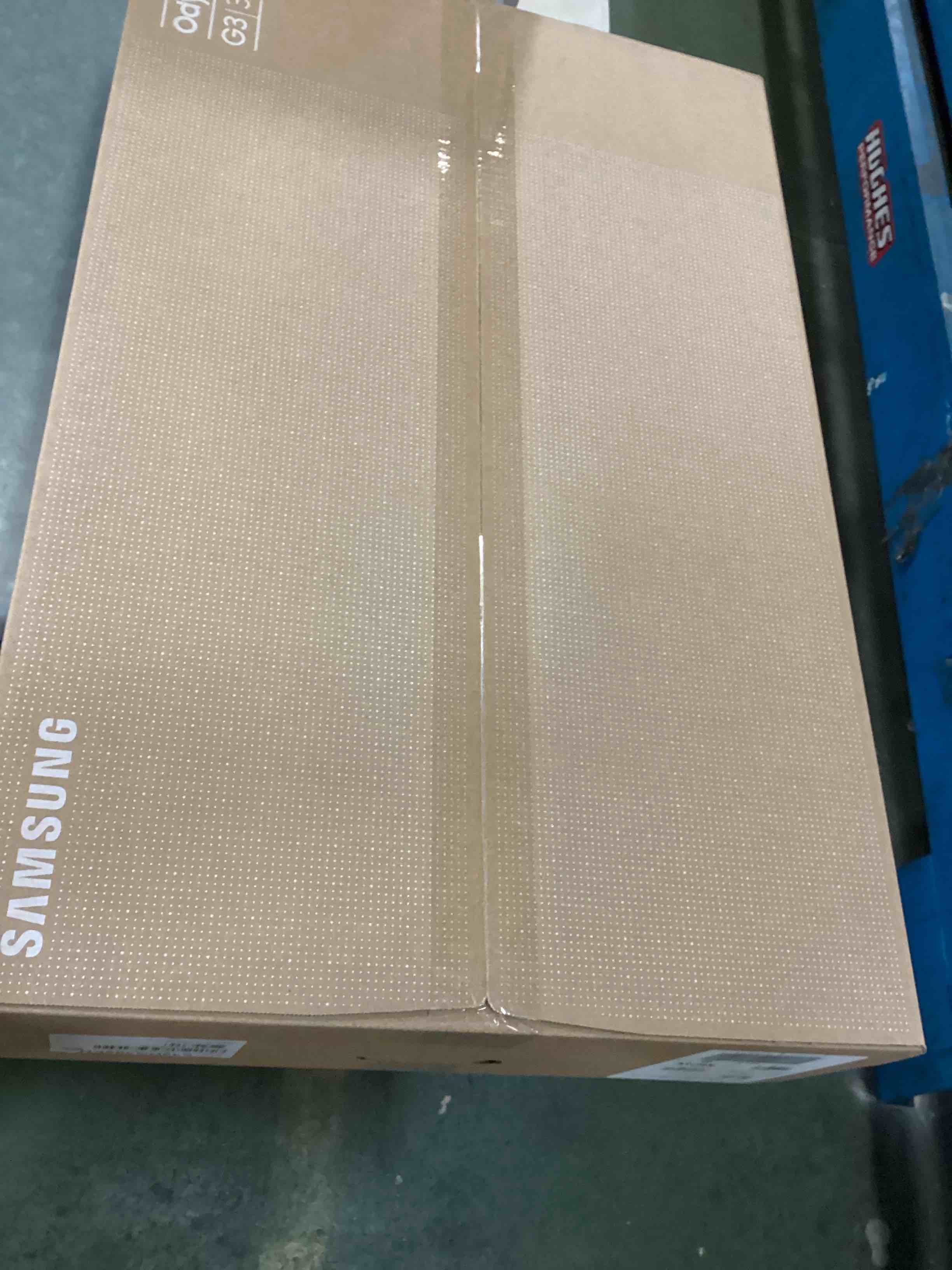 https://s3.amazonaws.com/lotting-images-prod/bidfta/PNK3469635_1746101492583.jpeg