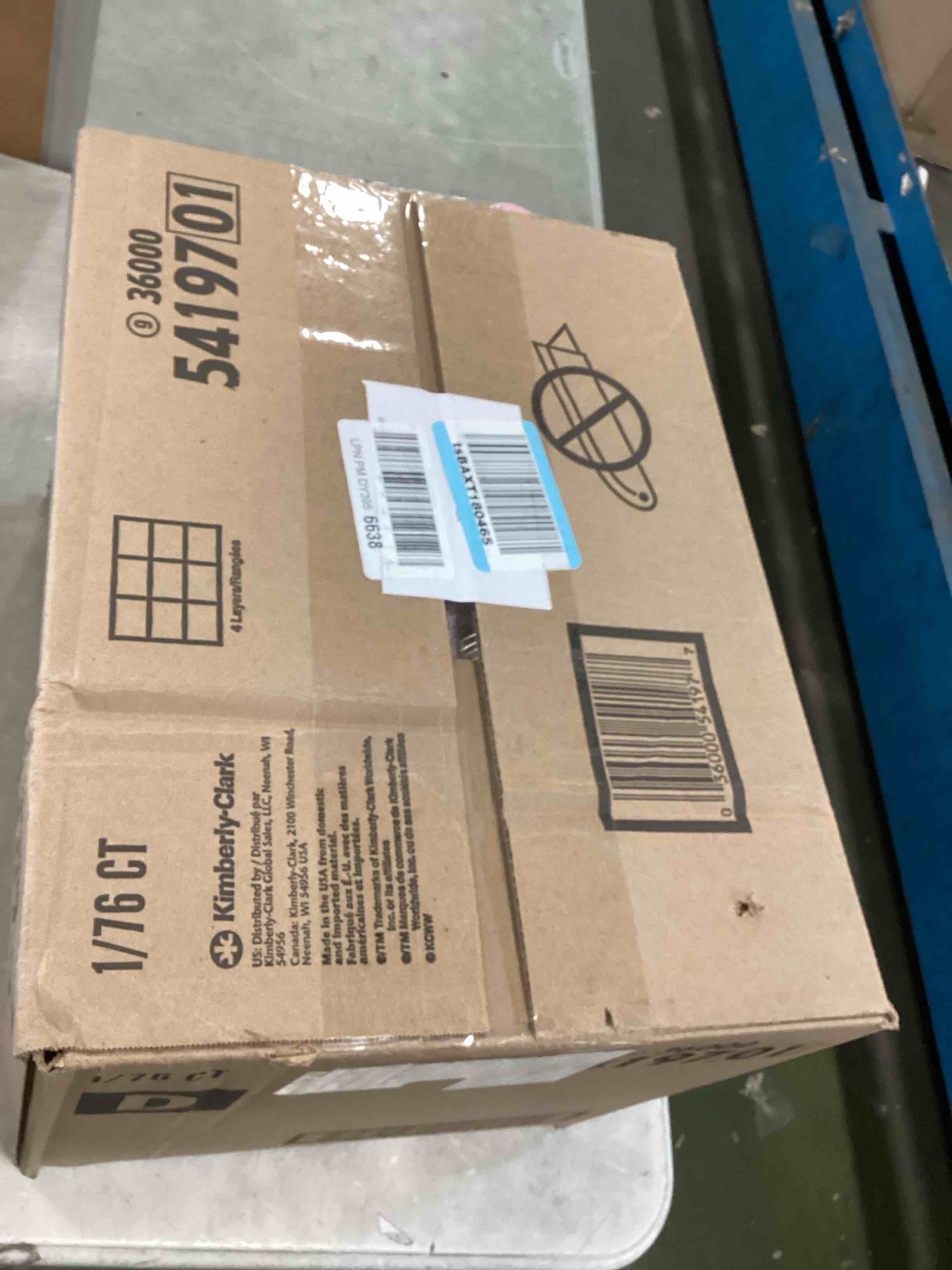 https://s3.amazonaws.com/lotting-images-prod/bidfta/PNK3470466_1746641587972.jpeg