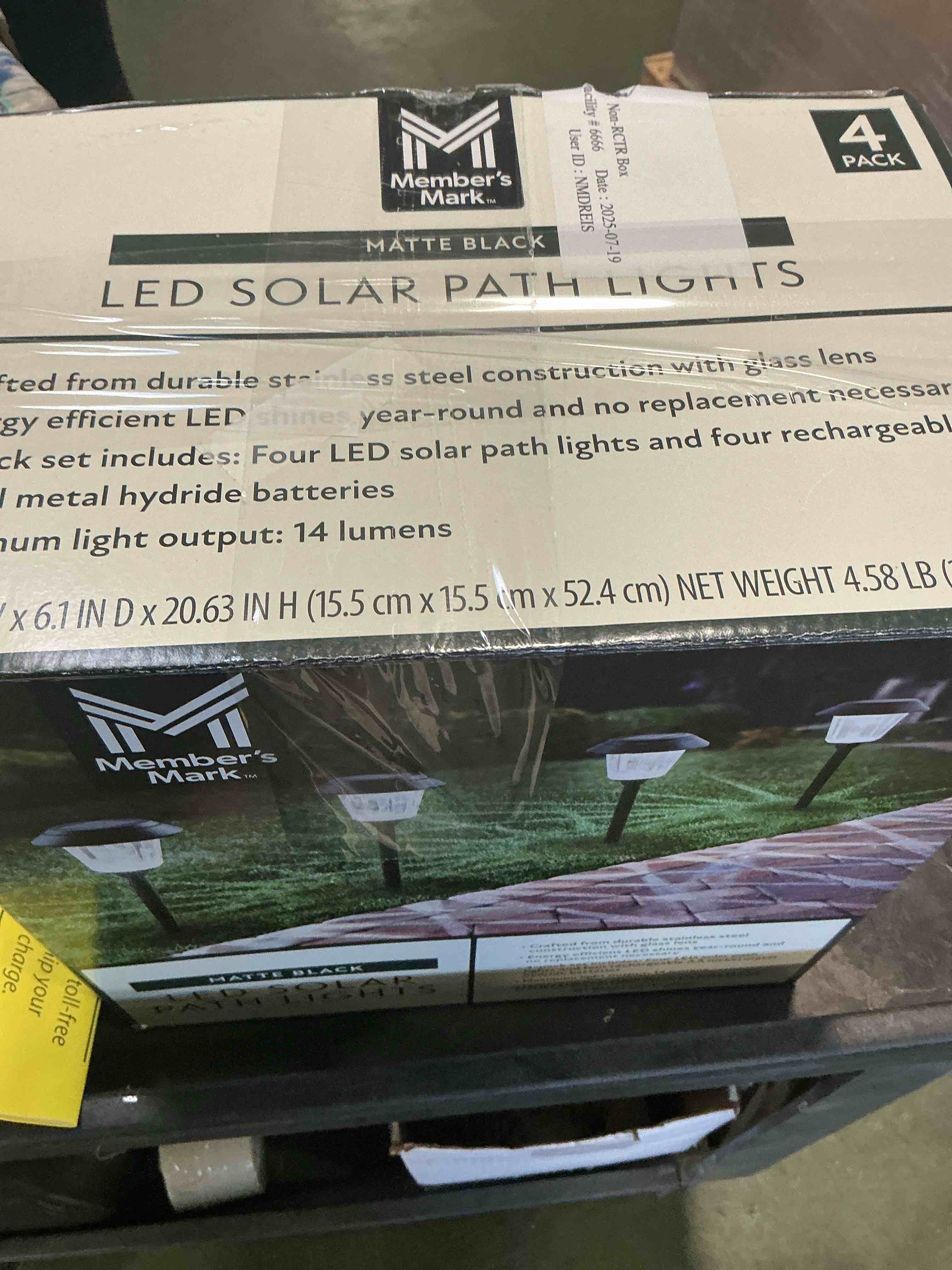 https://s3.amazonaws.com/lotting-images-prod/bidfta/PNK3482630_1756122883334.jpeg