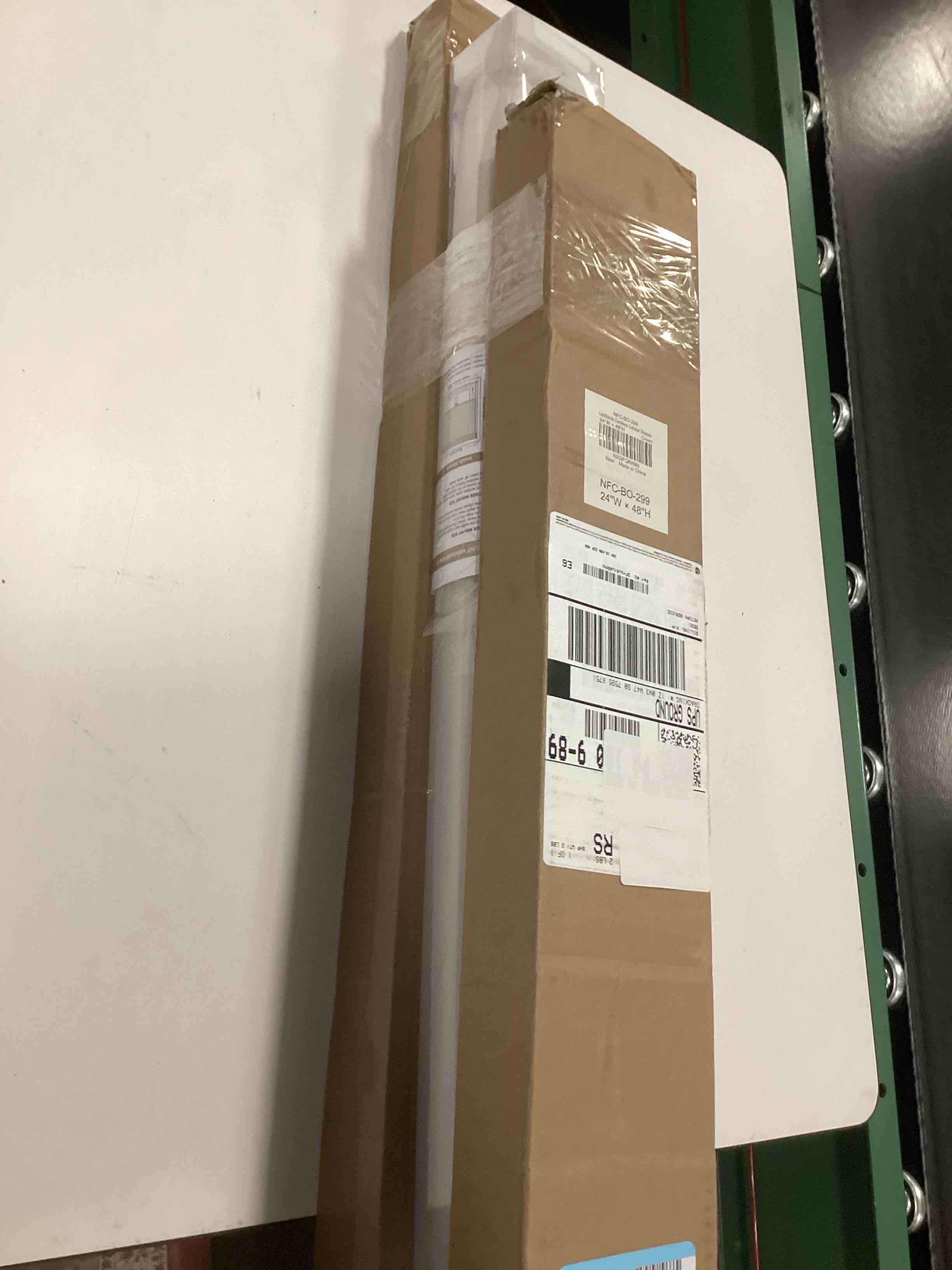 https://s3.amazonaws.com/lotting-images-prod/bidfta/PNK3487276_1755951703998.jpeg