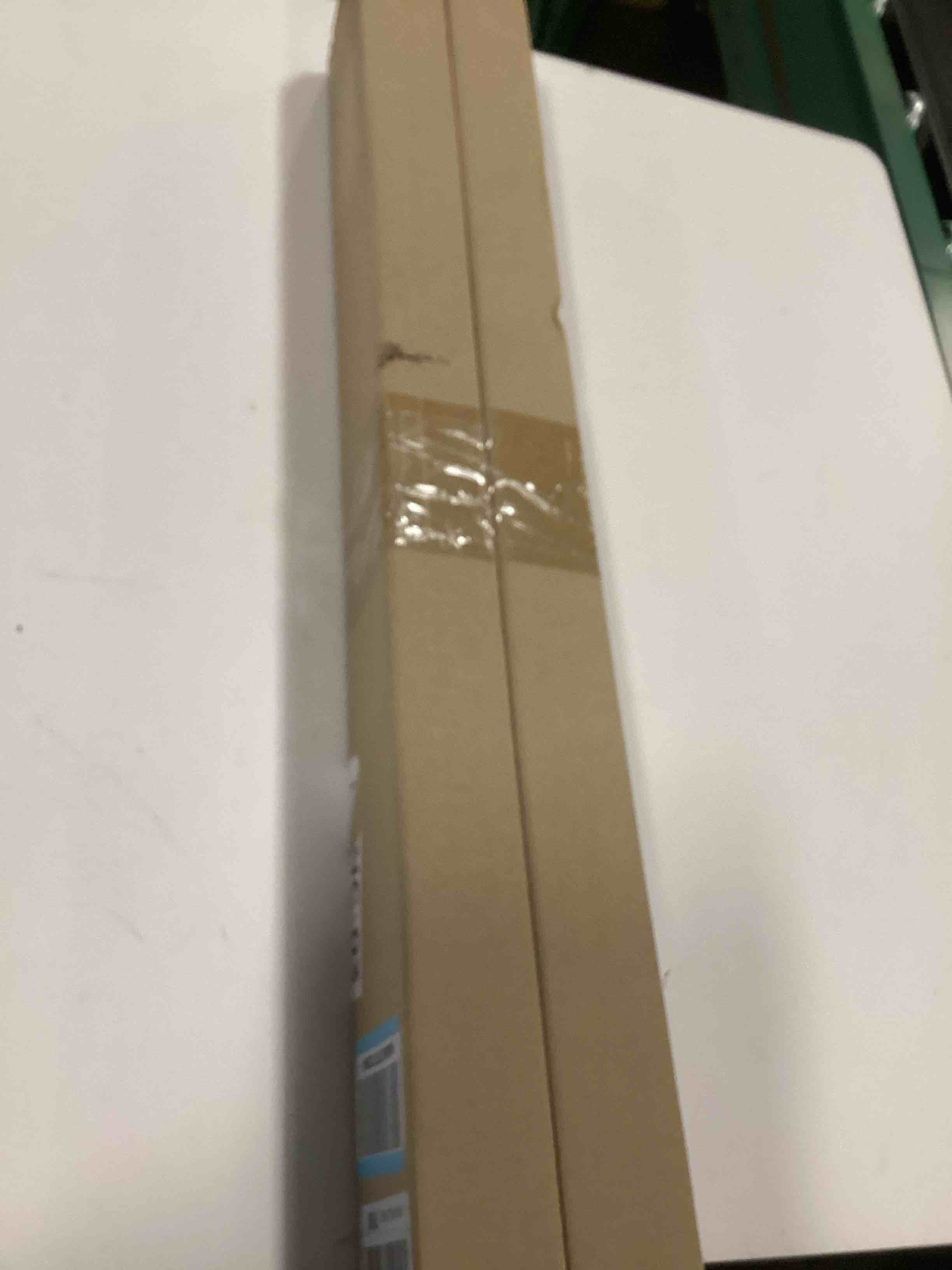 https://s3.amazonaws.com/lotting-images-prod/bidfta/PNK3487286_1755952667940.jpeg