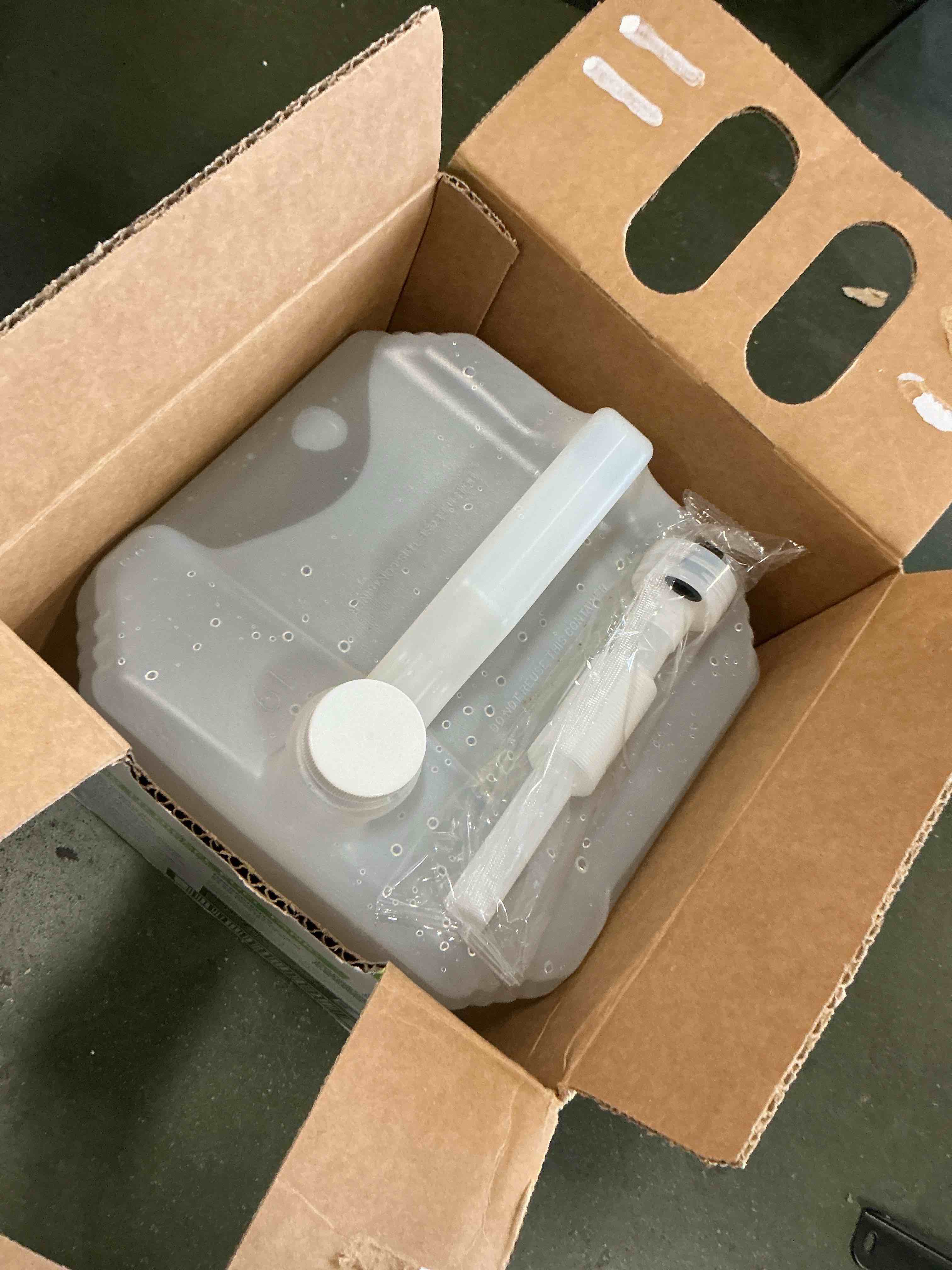 https://s3.amazonaws.com/lotting-images-prod/bidfta/PNK3490798_1755804752544.jpeg