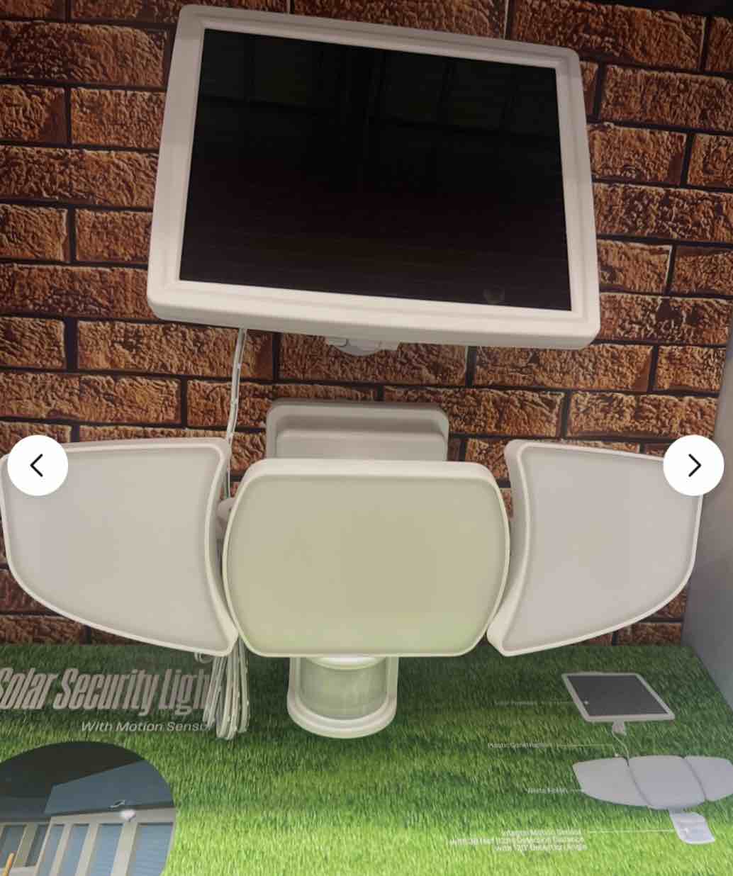 westinghouse 2000 lumen solar powered security light with motion sensor, white