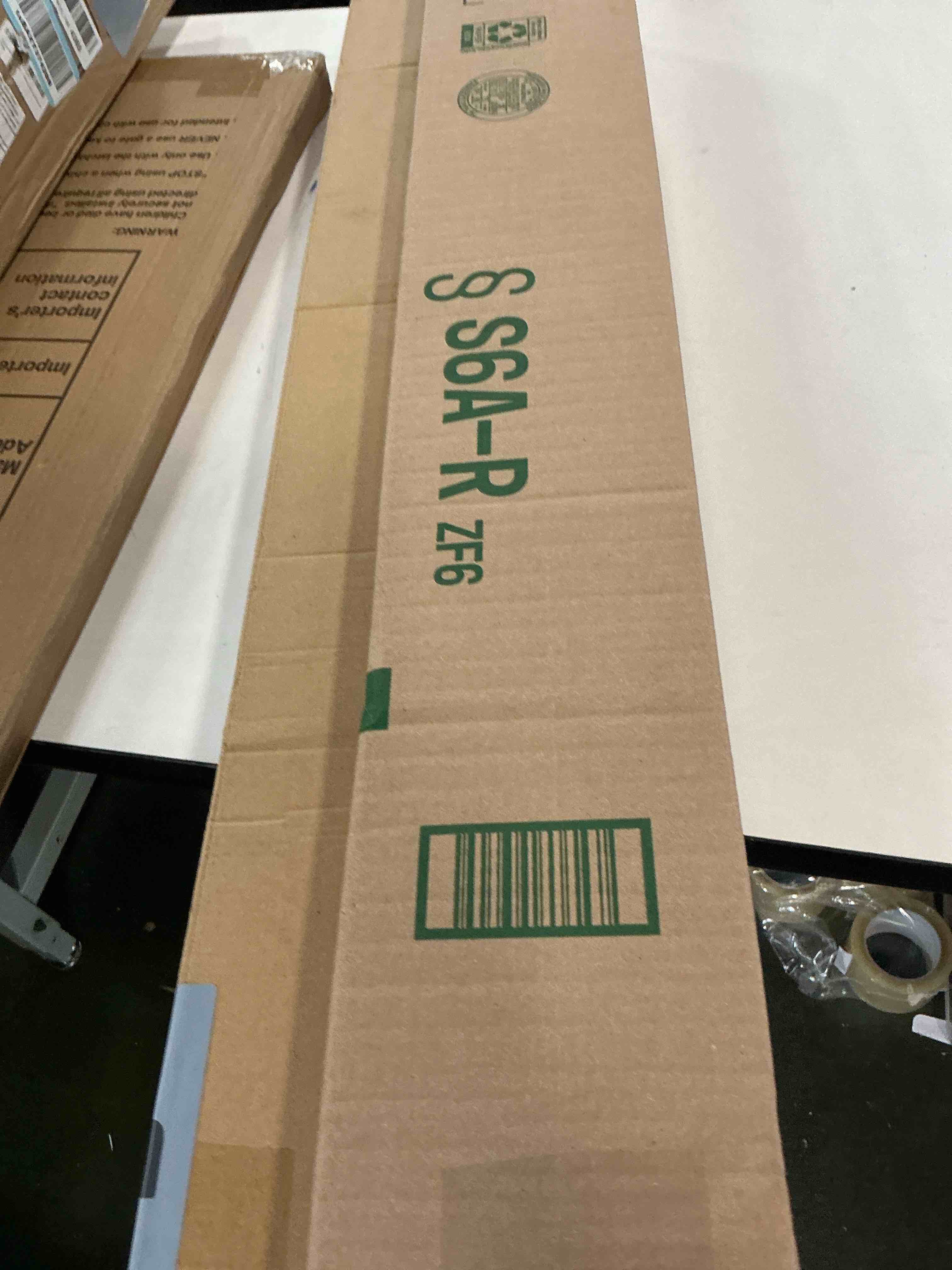 https://s3.amazonaws.com/lotting-images-prod/bidfta/PNK3497106_1755528685195.jpeg