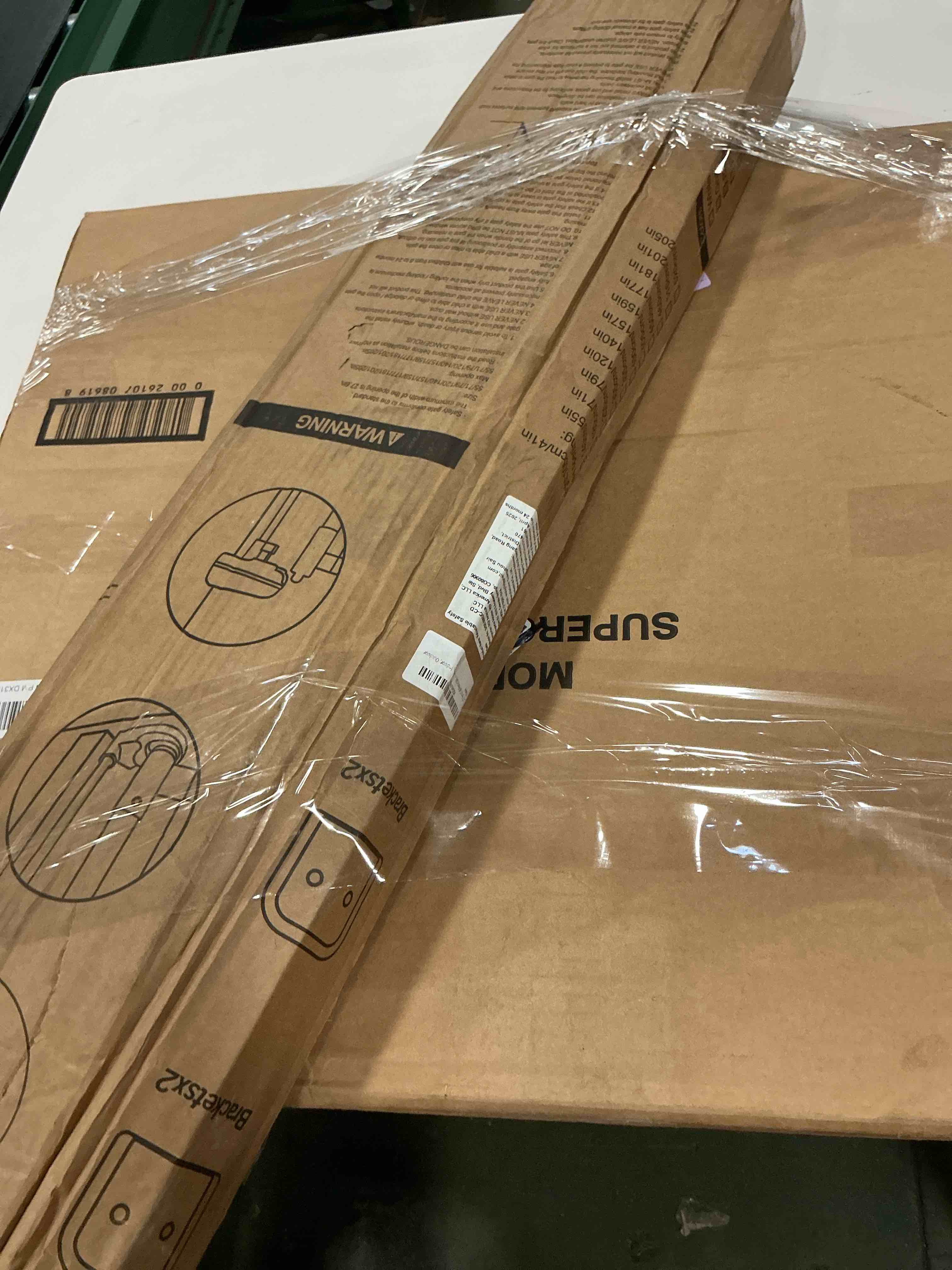 https://s3.amazonaws.com/lotting-images-prod/bidfta/PNK3497986_1755869485116.jpeg
