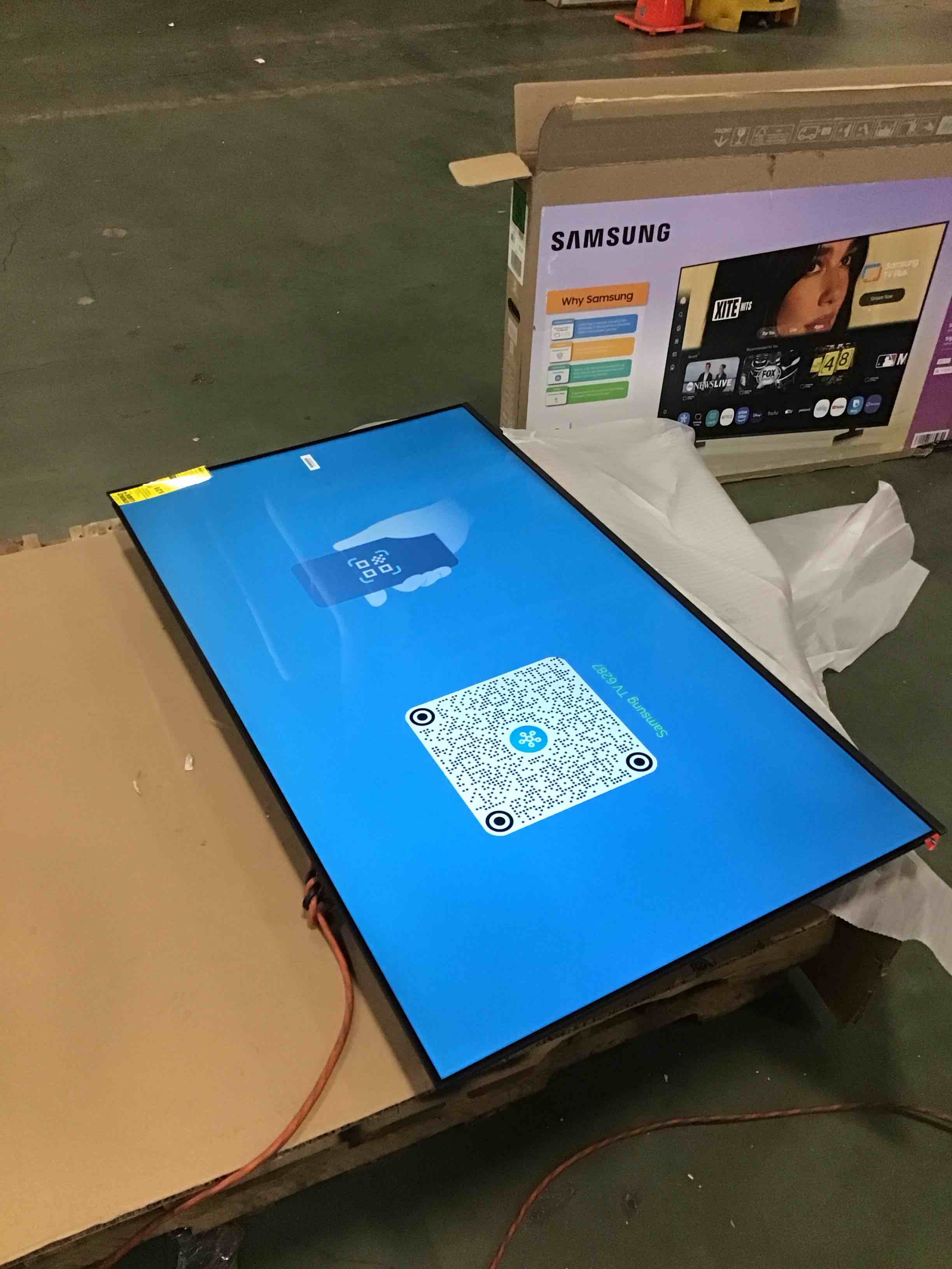 https://s3.amazonaws.com/lotting-images-prod/bidfta/PNK3505812_1756472237575.jpeg