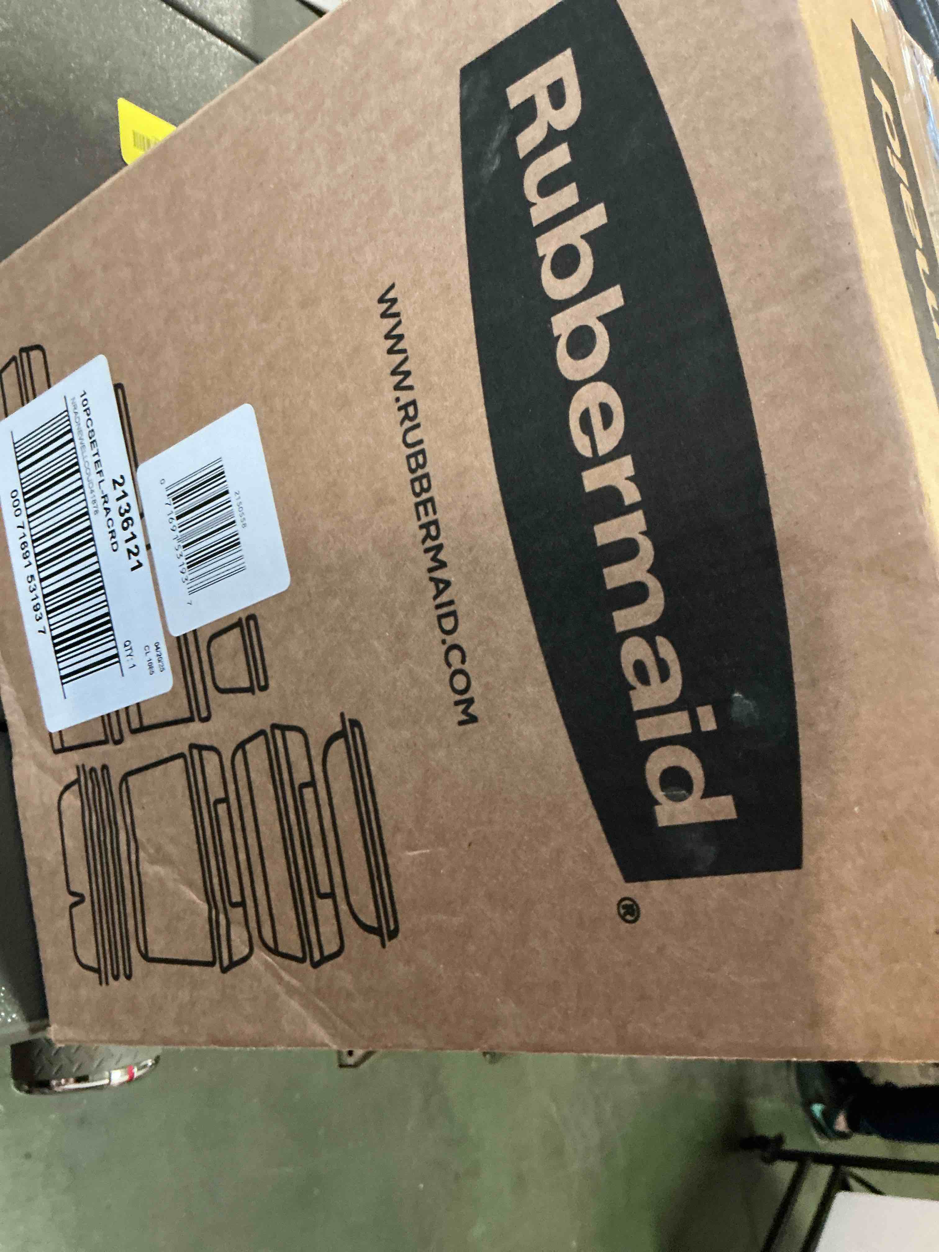 https://s3.amazonaws.com/lotting-images-prod/bidfta/PNK3506707_1756120580224.jpeg