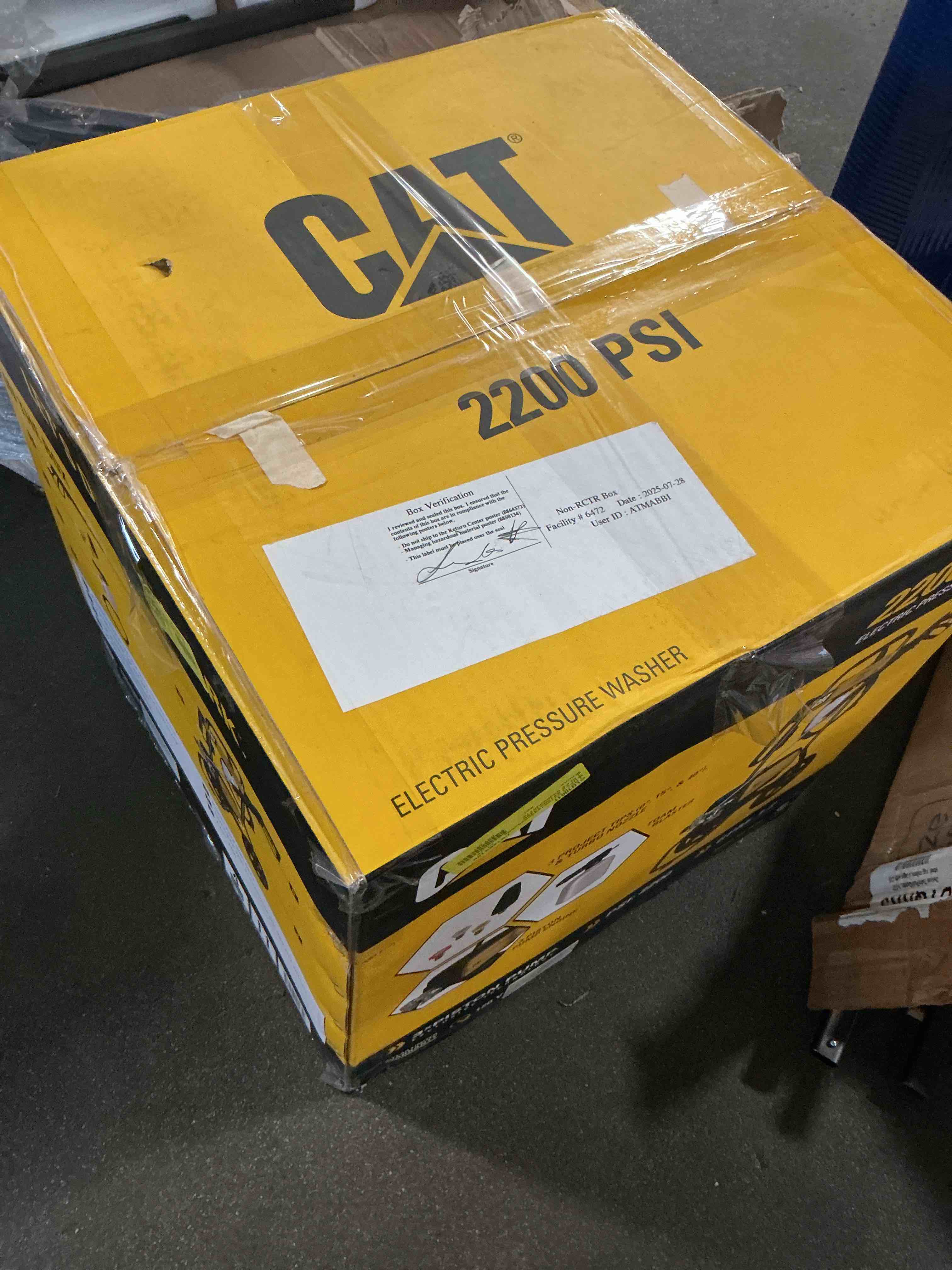 https://s3.amazonaws.com/lotting-images-prod/bidfta/PNK3510053_1755867774279.jpeg
