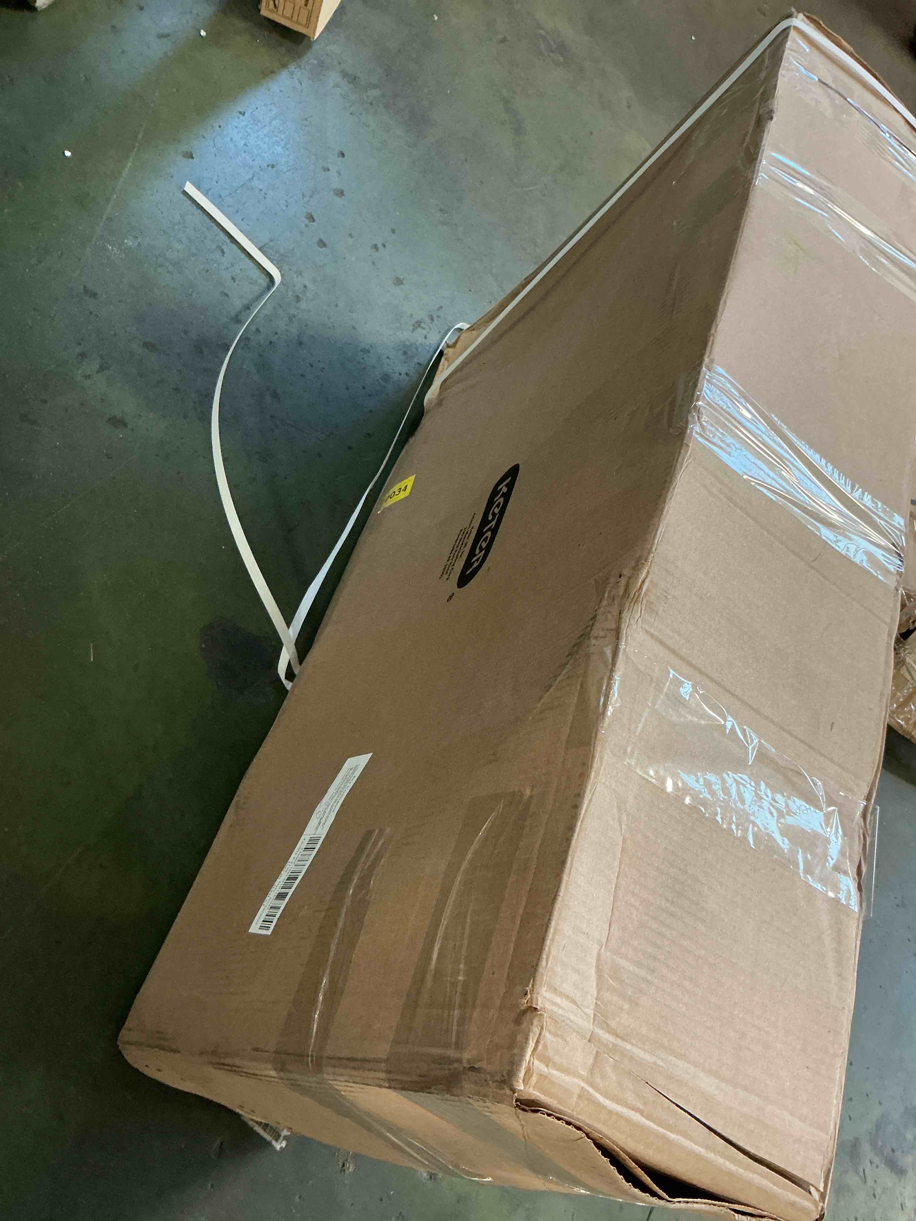 https://s3.amazonaws.com/lotting-images-prod/bidfta/PNK3510152_1756122477925.jpeg