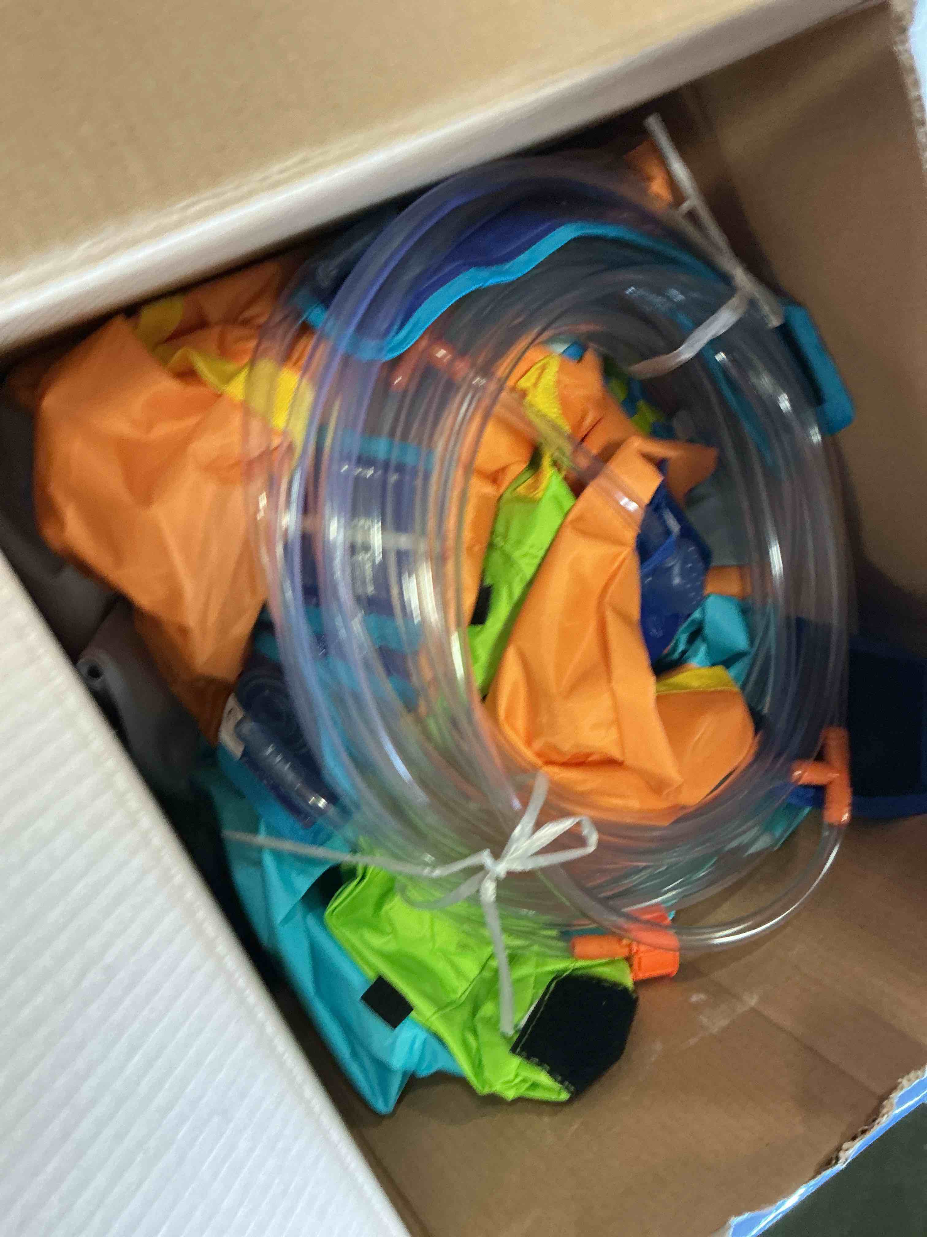 https://s3.amazonaws.com/lotting-images-prod/bidfta/PNK3510255_1756229710376.jpeg