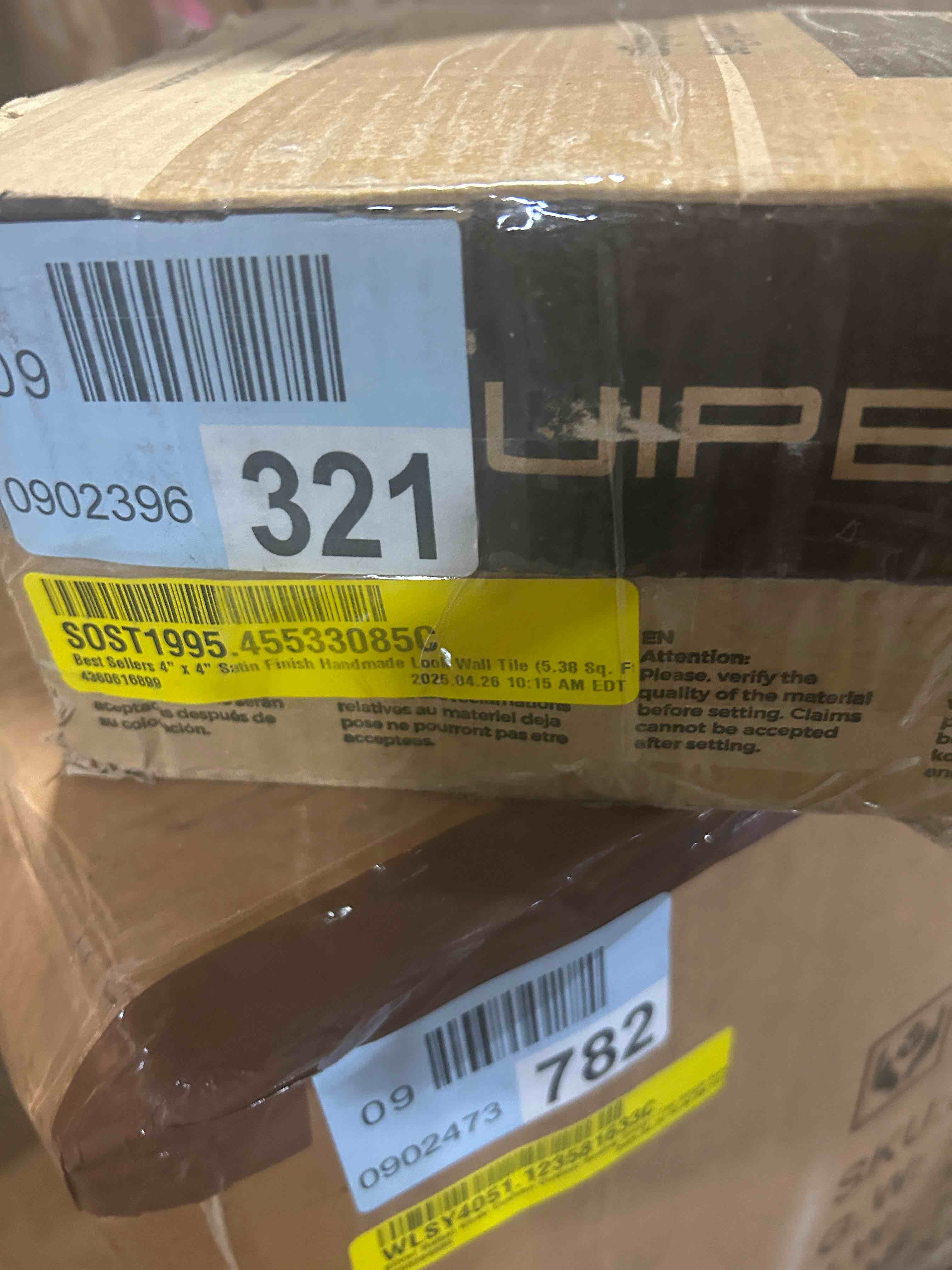 https://s3.amazonaws.com/lotting-images-prod/bidfta/PNK3541010_1751642321586.jpeg