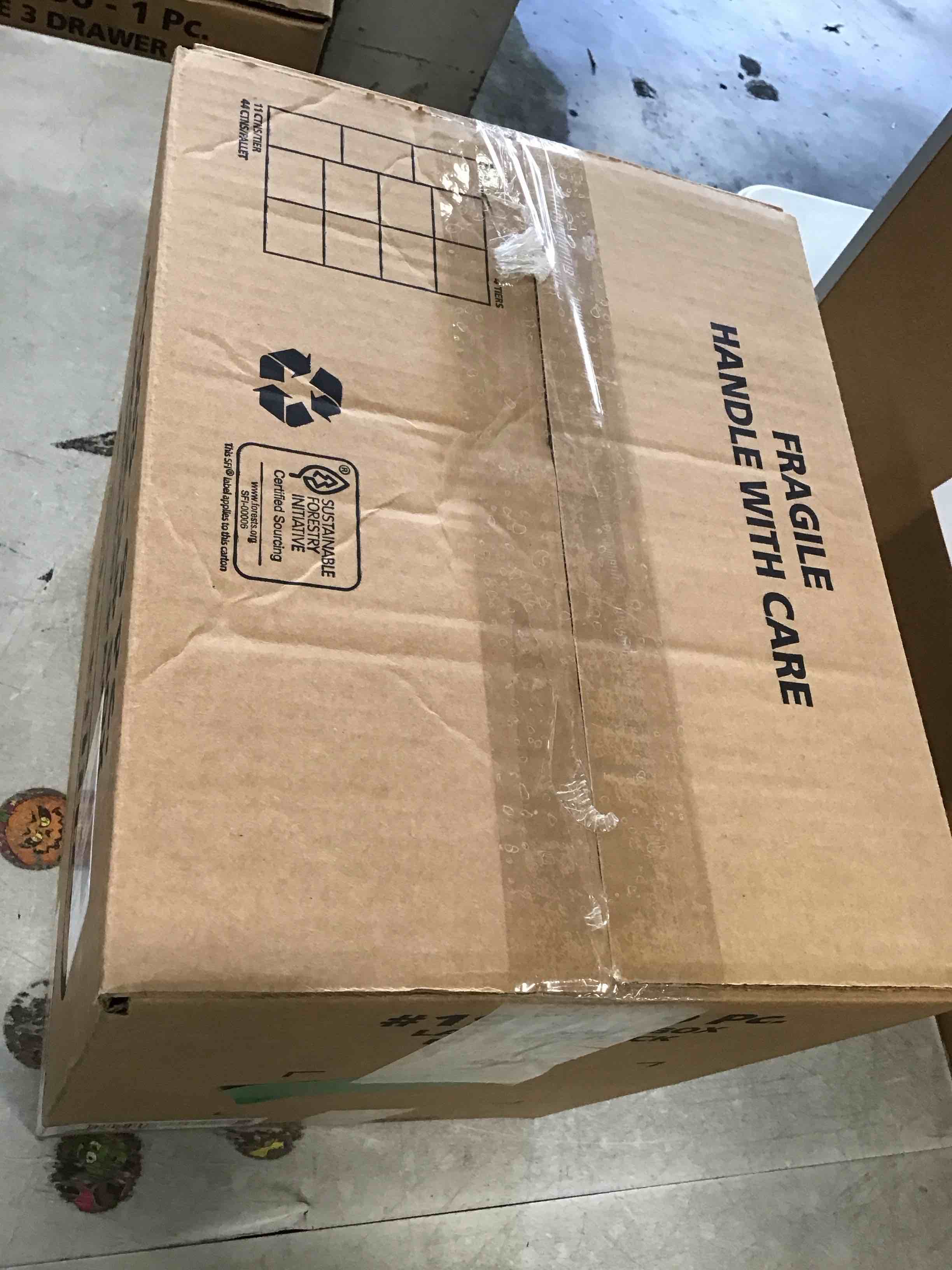https://s3.amazonaws.com/lotting-images-prod/bidfta/PNK3544148_1751050284305.jpeg