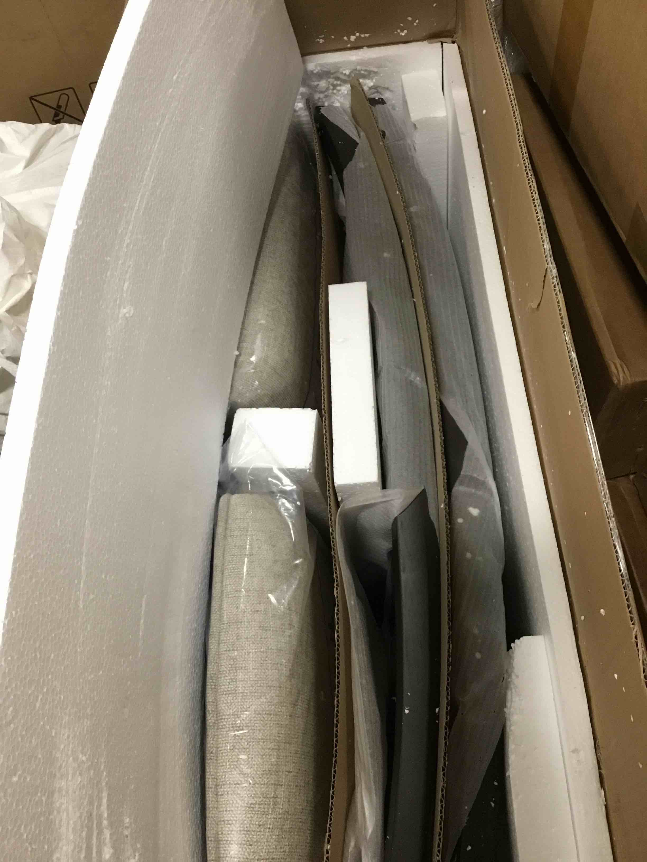 https://s3.amazonaws.com/lotting-images-prod/bidfta/PNK3547551_1750257543896.jpeg
