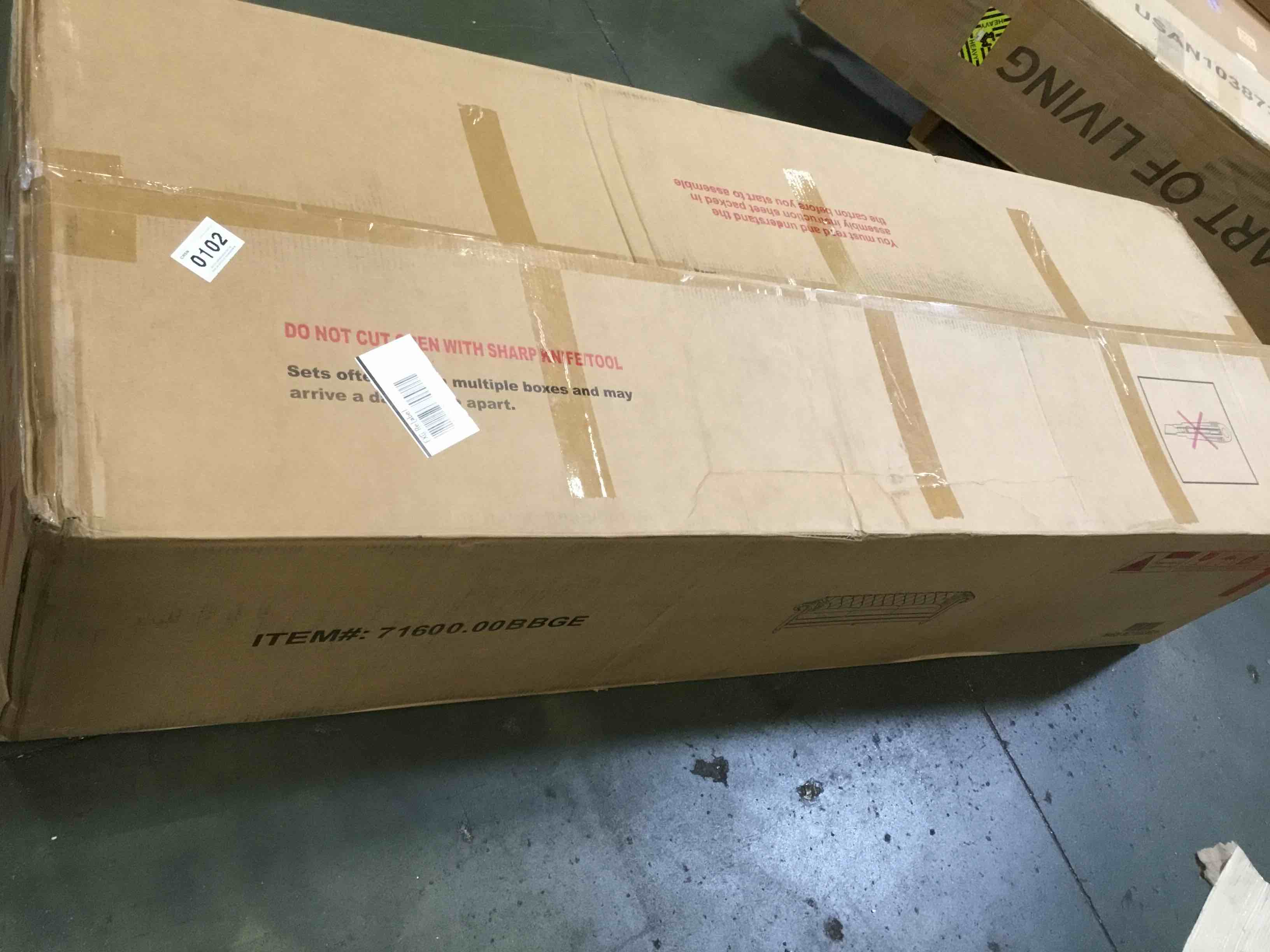 https://s3.amazonaws.com/lotting-images-prod/bidfta/PNK3547806_1750363621245.jpeg